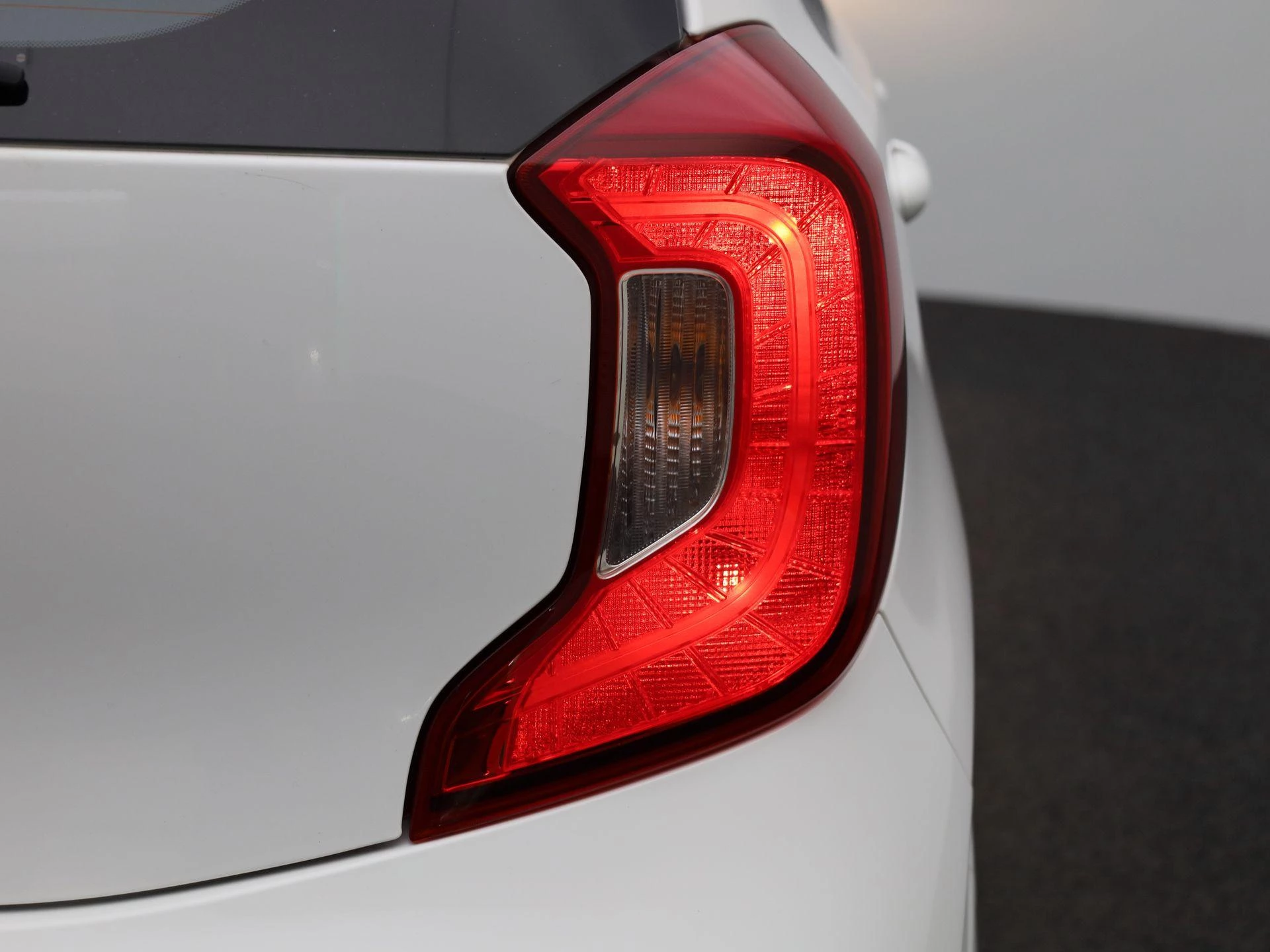 Kia-Picanto-image-30