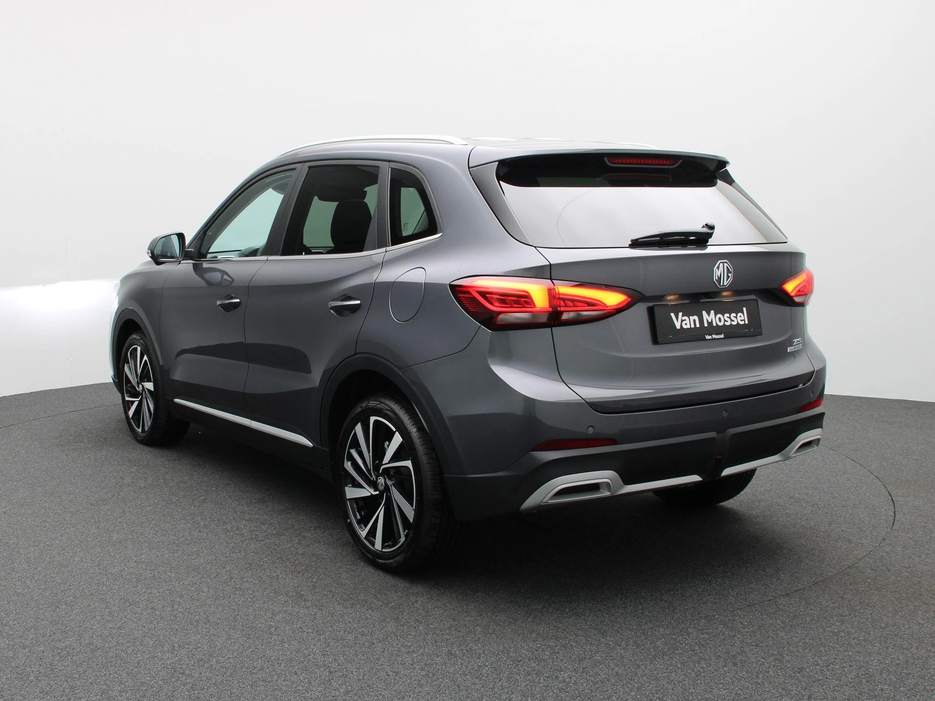 MG-ZS-image-1