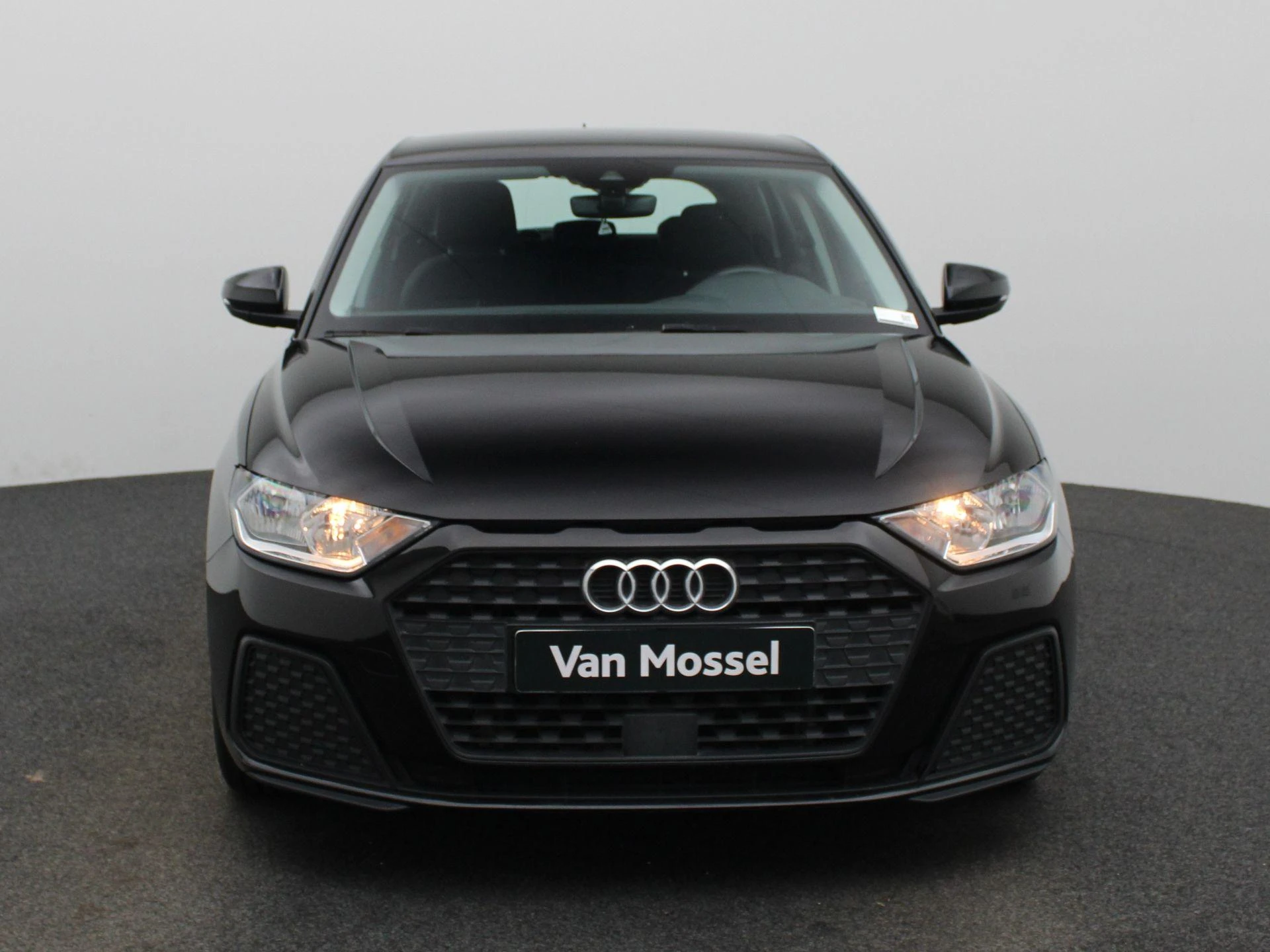 Audi-A1 Sportback-image-4