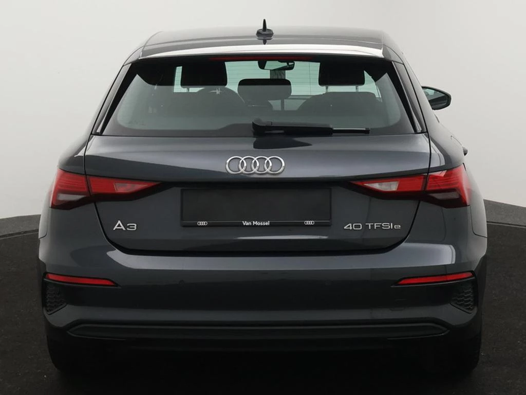 Audi A3 Sportback PHEV Audi A3 Sportback PHEV Attraction 40TFSIe 204PK *AUTOMAAT*NAVI*PDC ACHTER*APP-CONNECT*VIRTUAL COCKPIT*...*