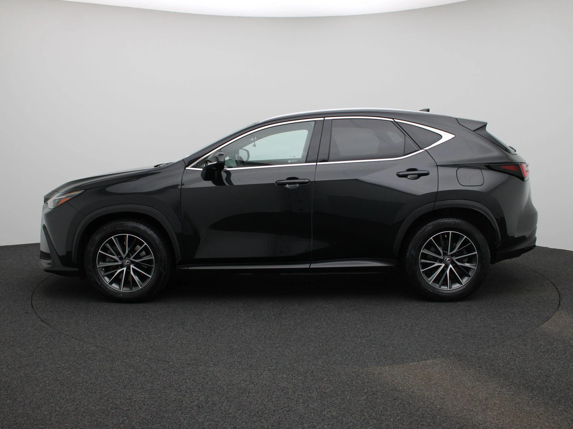 Lexus-NX-image-3