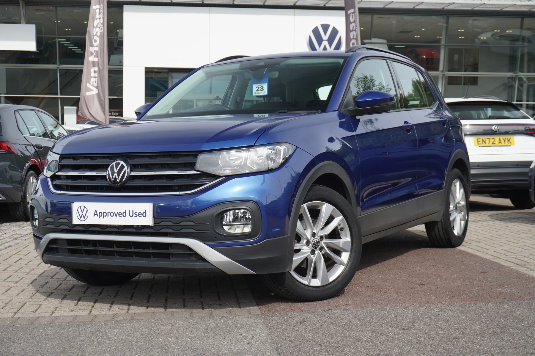 Volkswagen-T-Cross-image-39