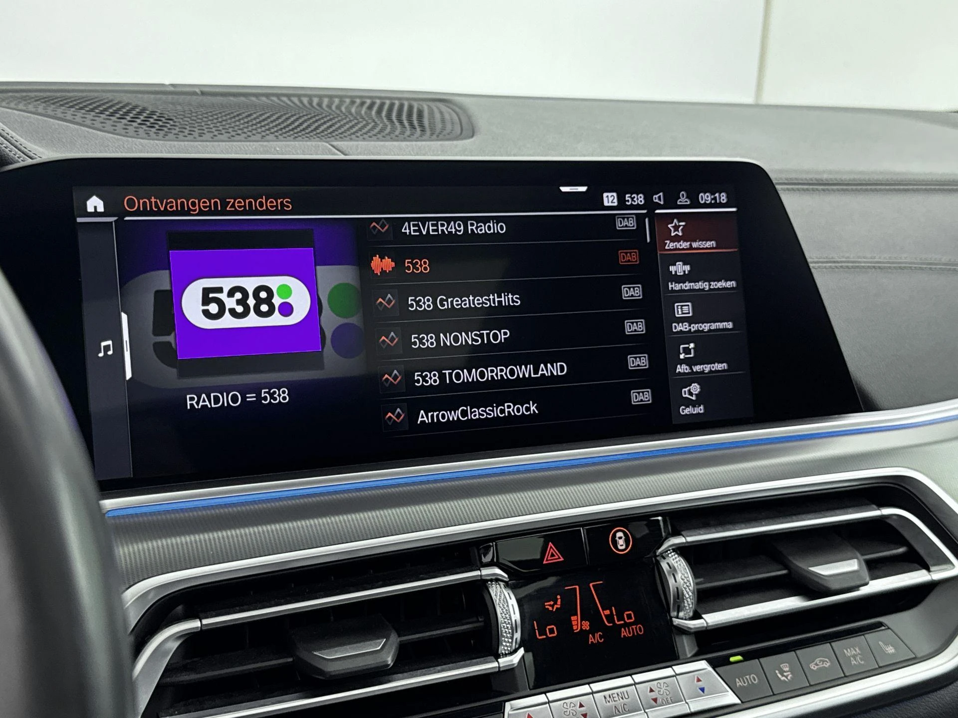 BMW-X5-image-6