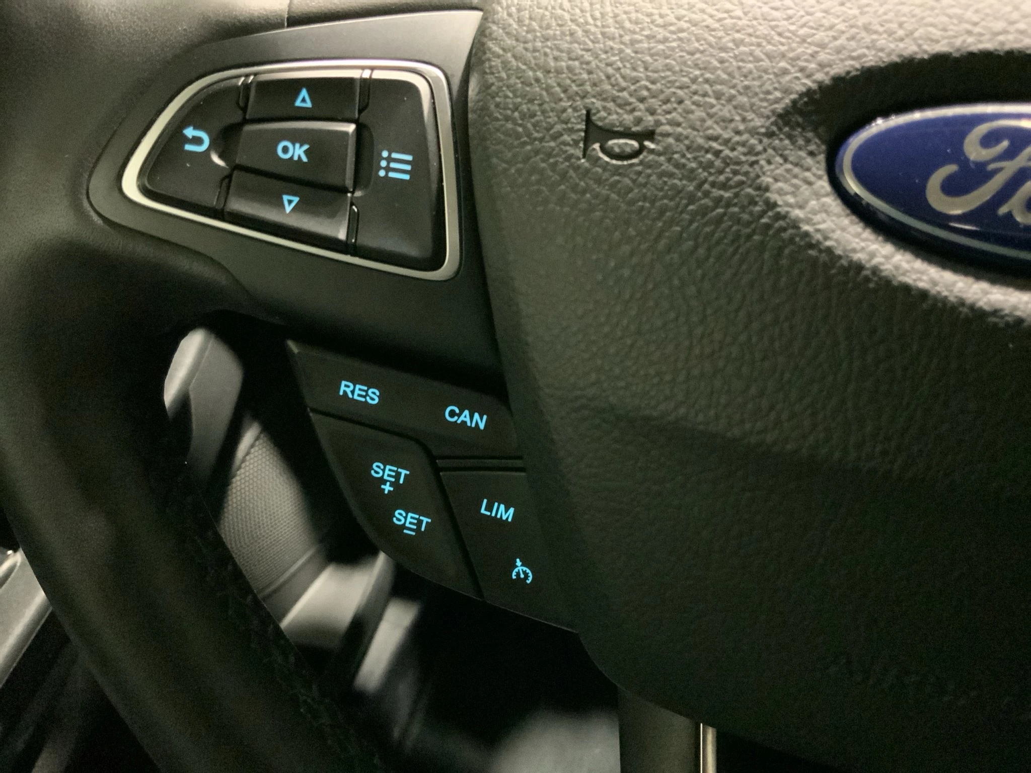 Ford EcoSport Titanium | GJR | LED | B&O | RFK | PDC