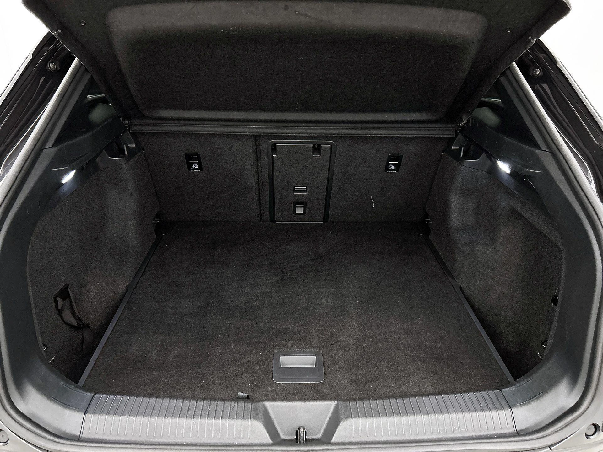 Volkswagen-ID.4-image-13