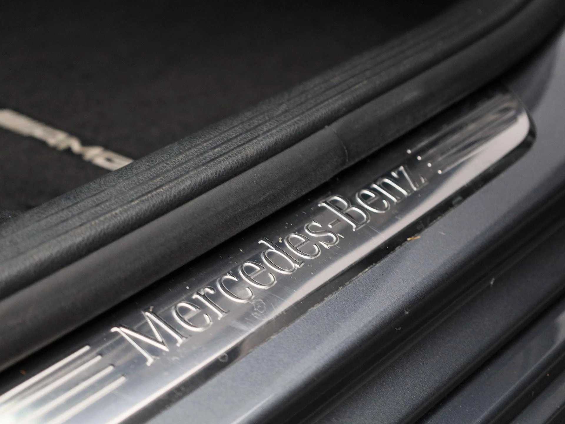 Mercedes-Benz-E-Klasse-image-39
