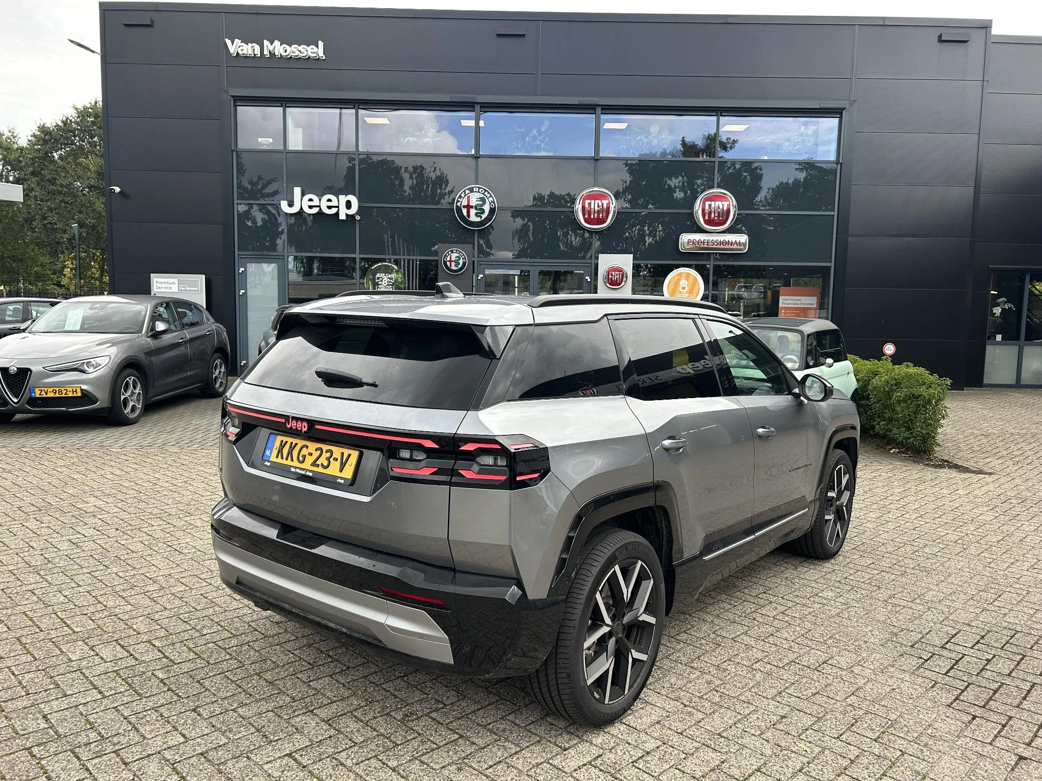 Jeep-Compass-image-15