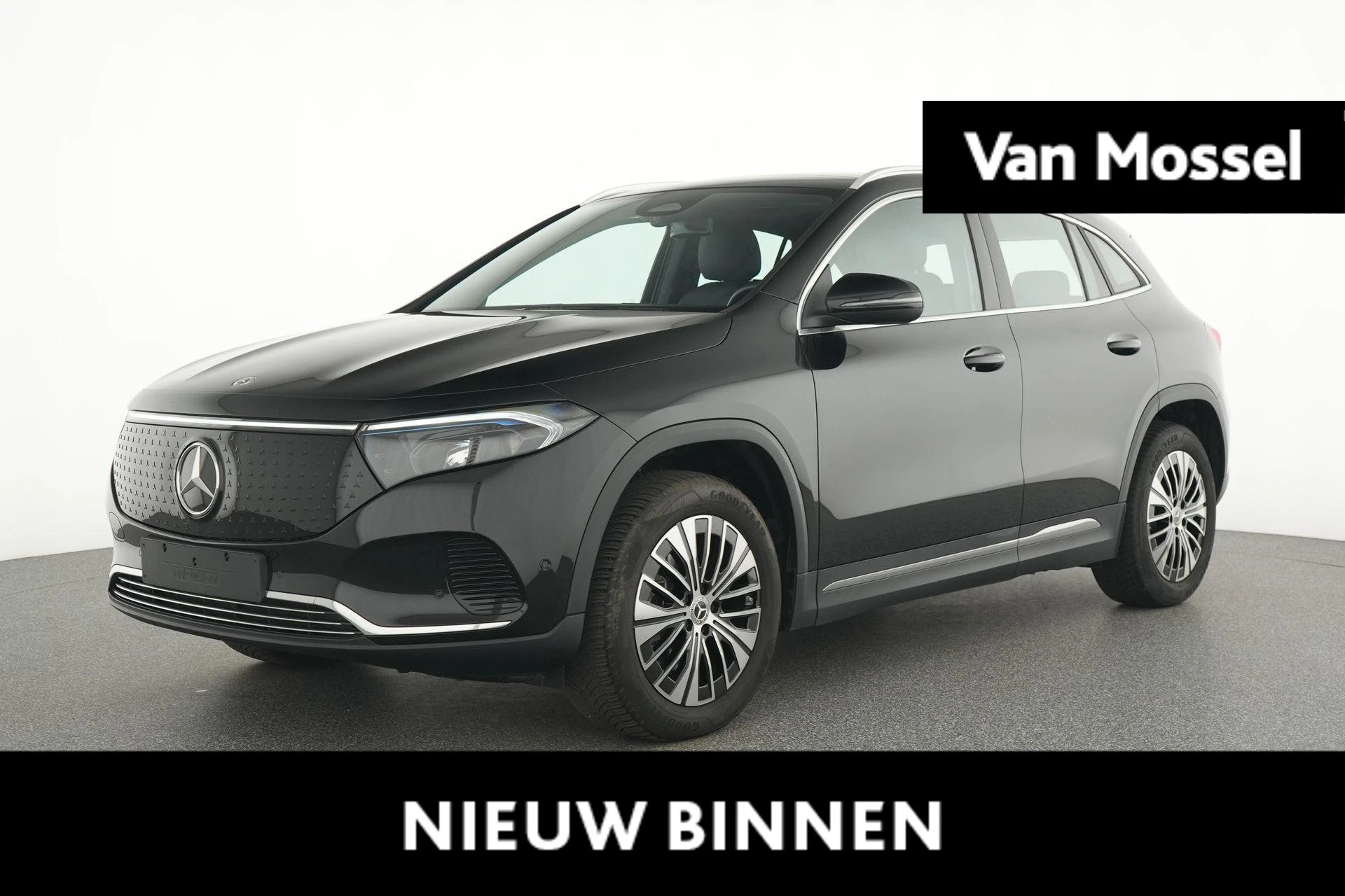 Mercedes-Benz-EQA-image-0