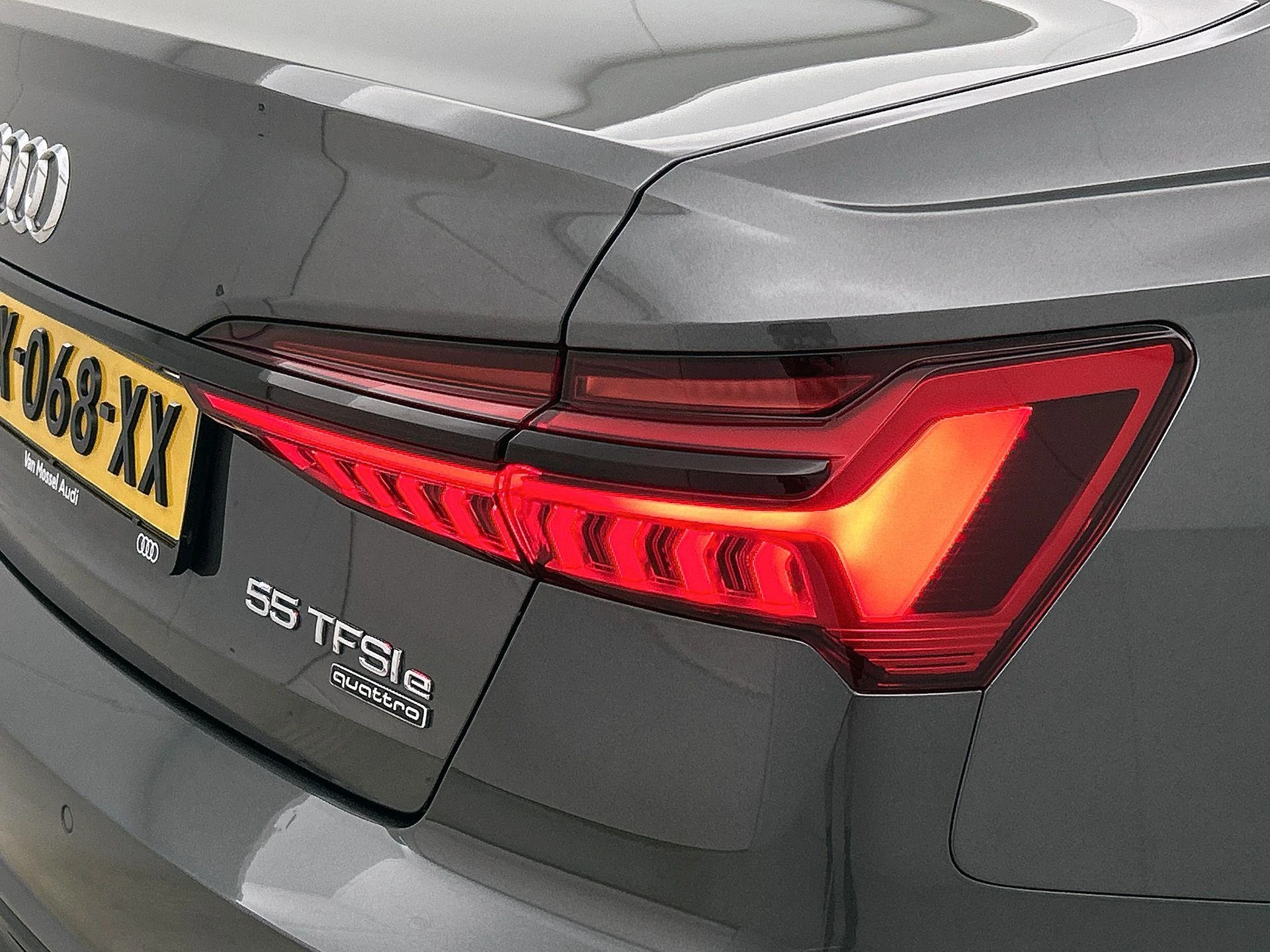 Audi A6 Limousine 55 TFSI e quattro Pro Line S Competition