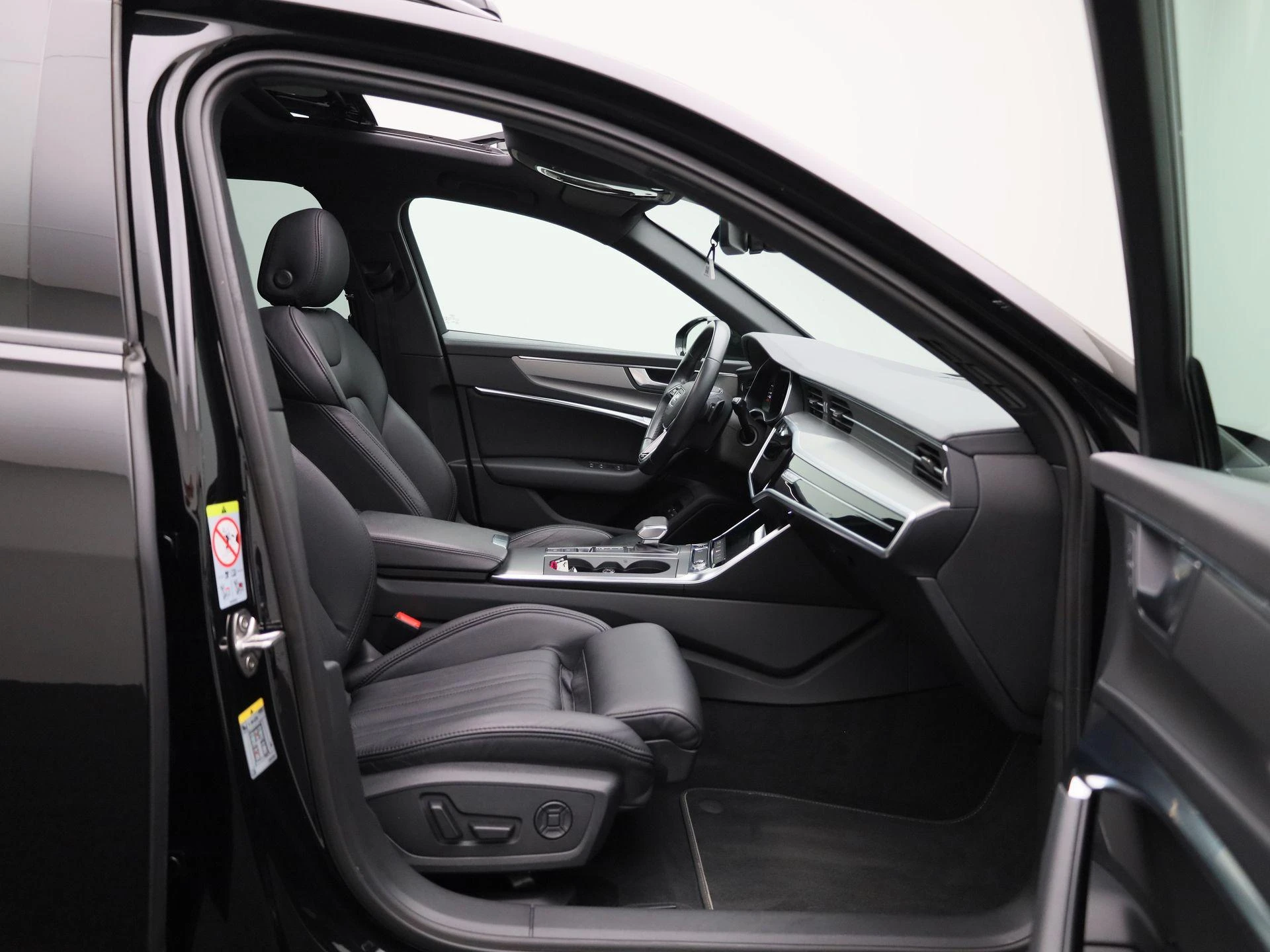 Audi-A6-image-42
