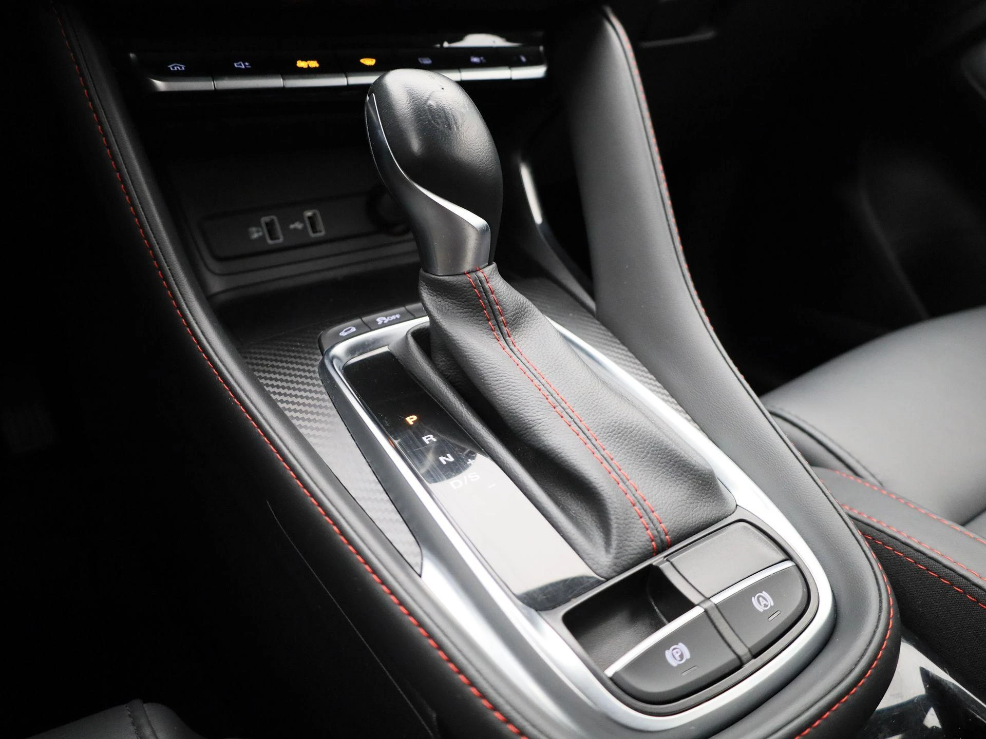 MG ZS 1.0 T-GDi AT LUXURY
