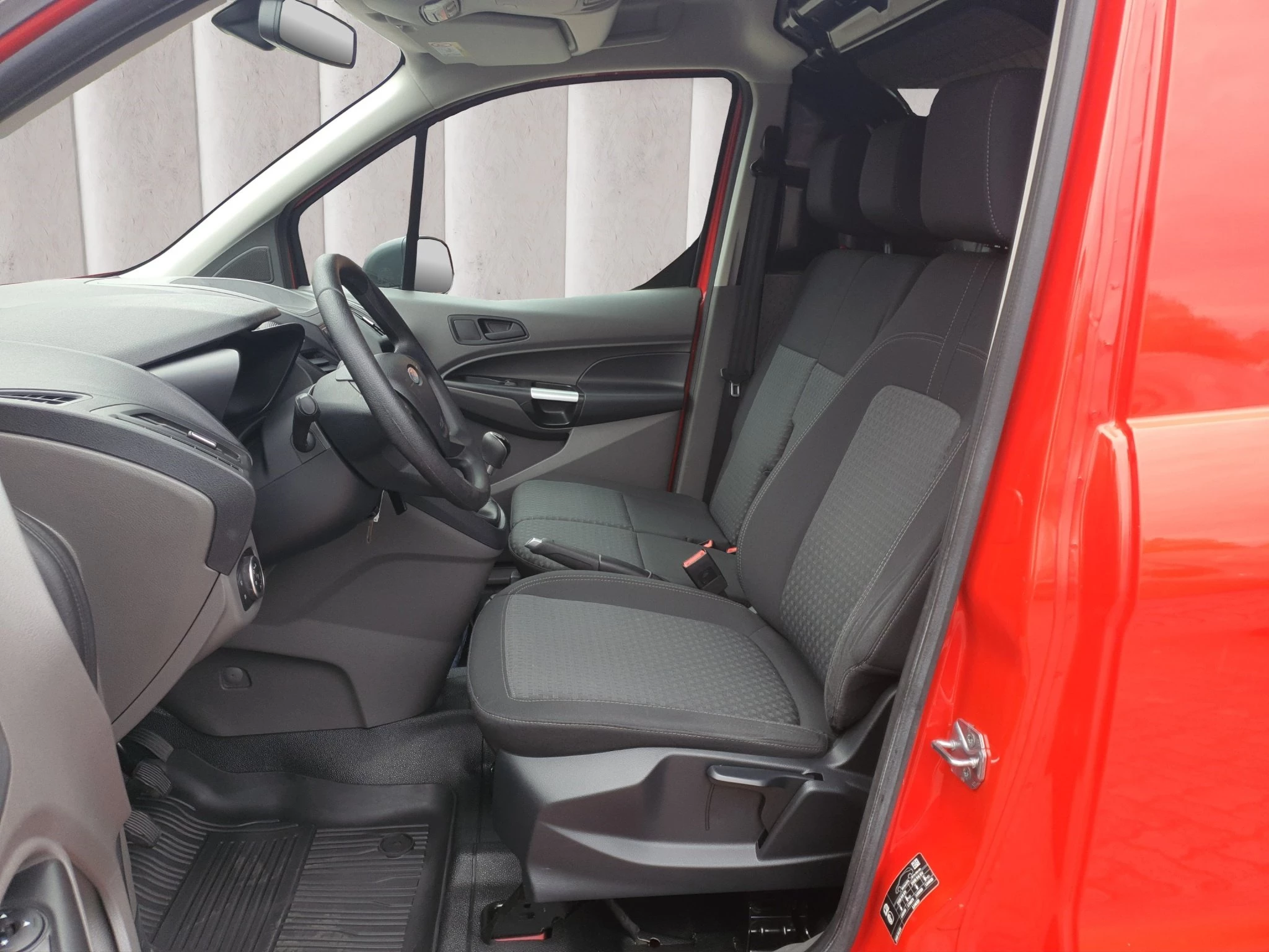 Ford-Transit Connect-image-9