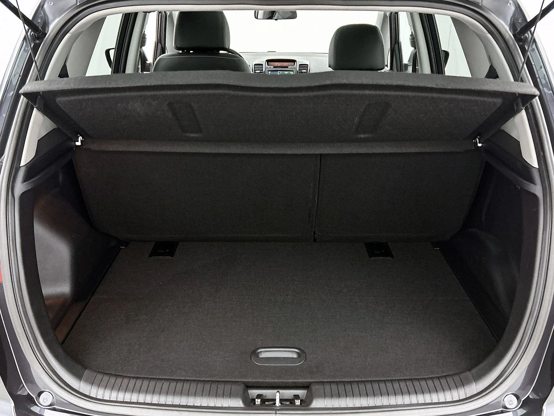 Kia-Venga-image-16