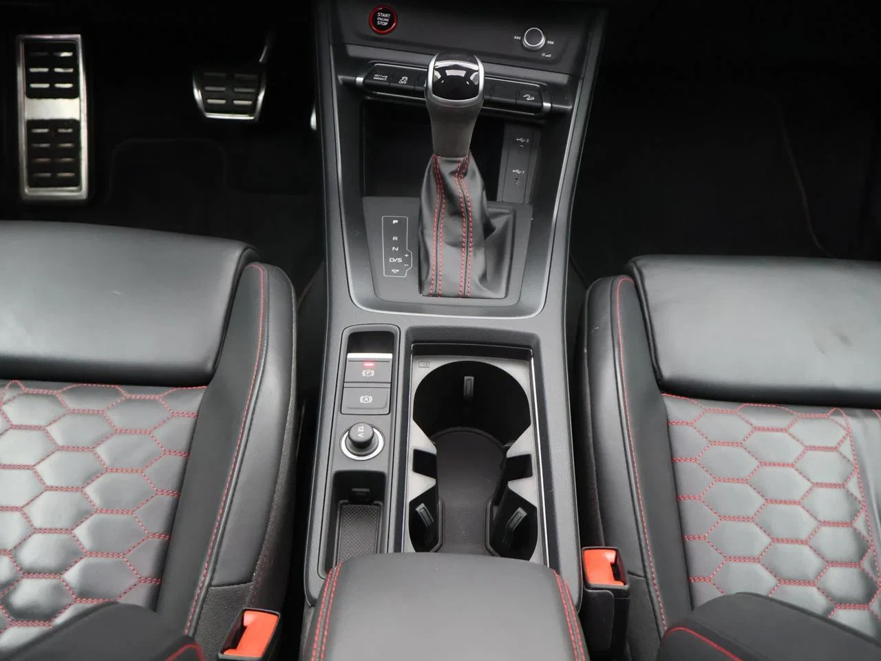 Audi-RSQ3-image-15