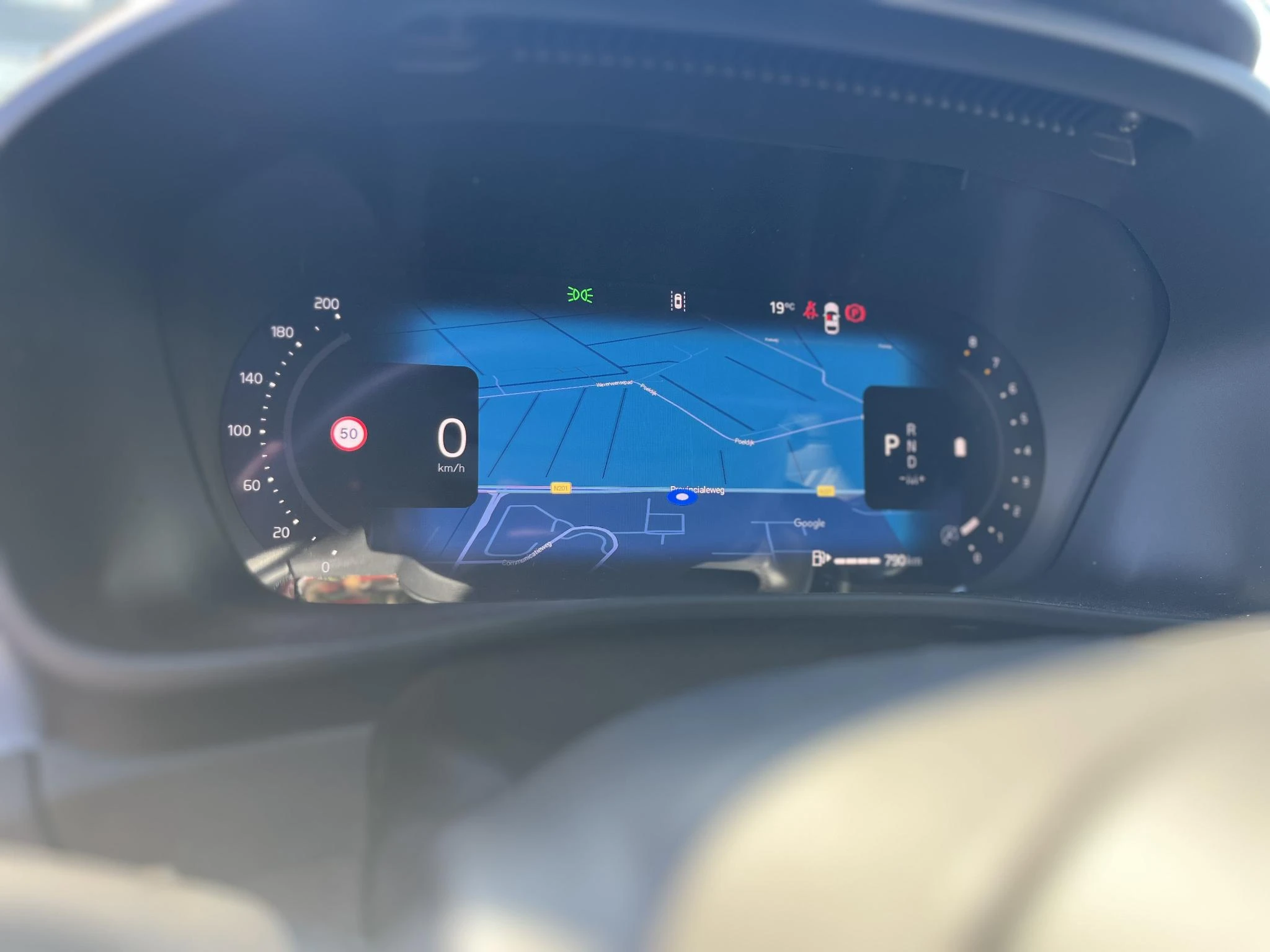 Volvo-XC40-image-31