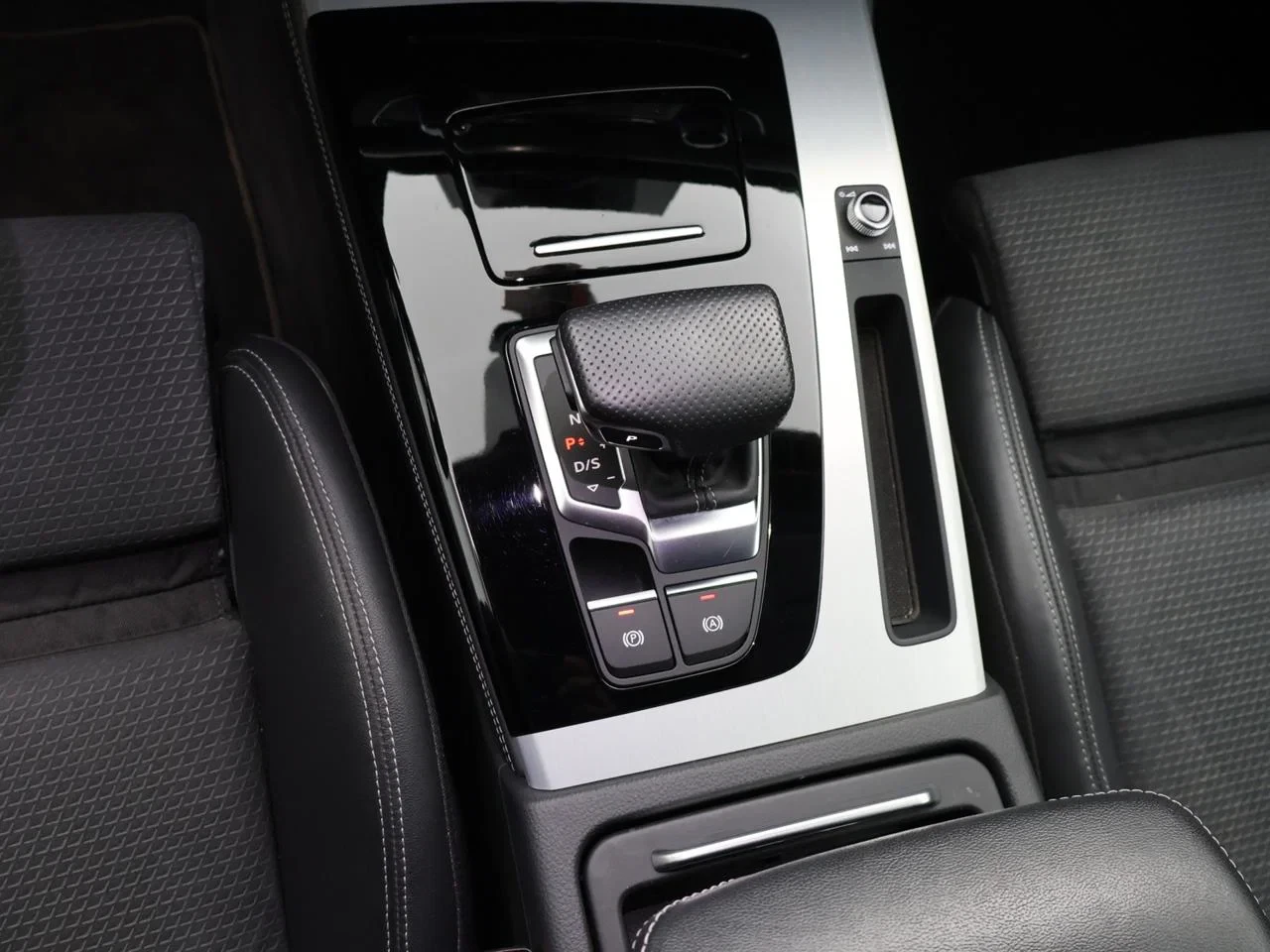 Audi Q5 PHEV Competition 55 TFSI e *S-LINE*367PK*AUTOMAAT*PLUG-IN*CAMERA*B&O*...