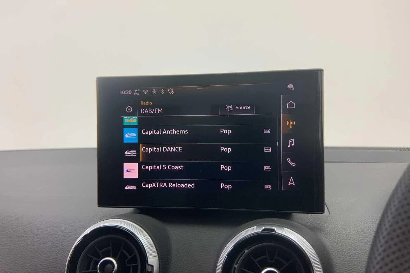 Audi-Q2-image-15