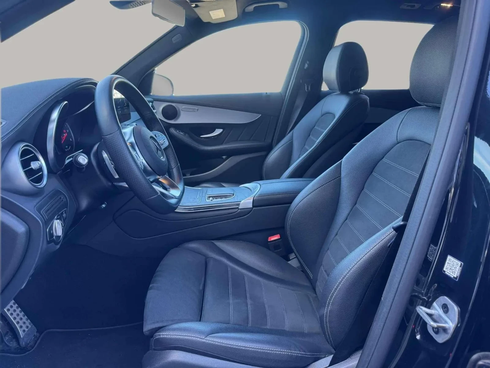 Mercedes-Benz-GLC-image-8