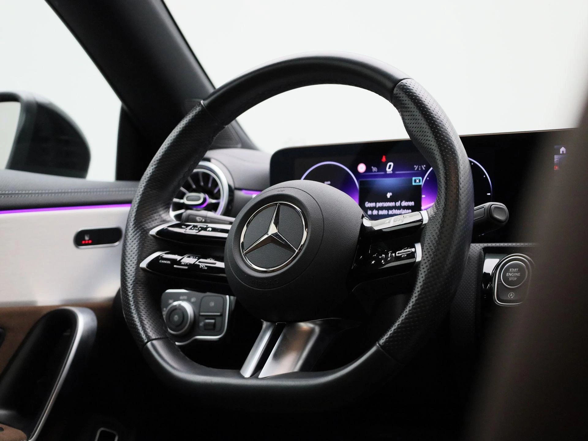 Mercedes-Benz CLA 180 Star Edition AMG Line