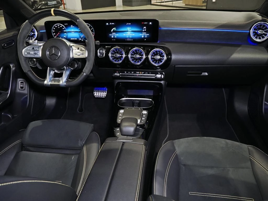 Mercedes-AMG-CLA 45 S AMG-image-13
