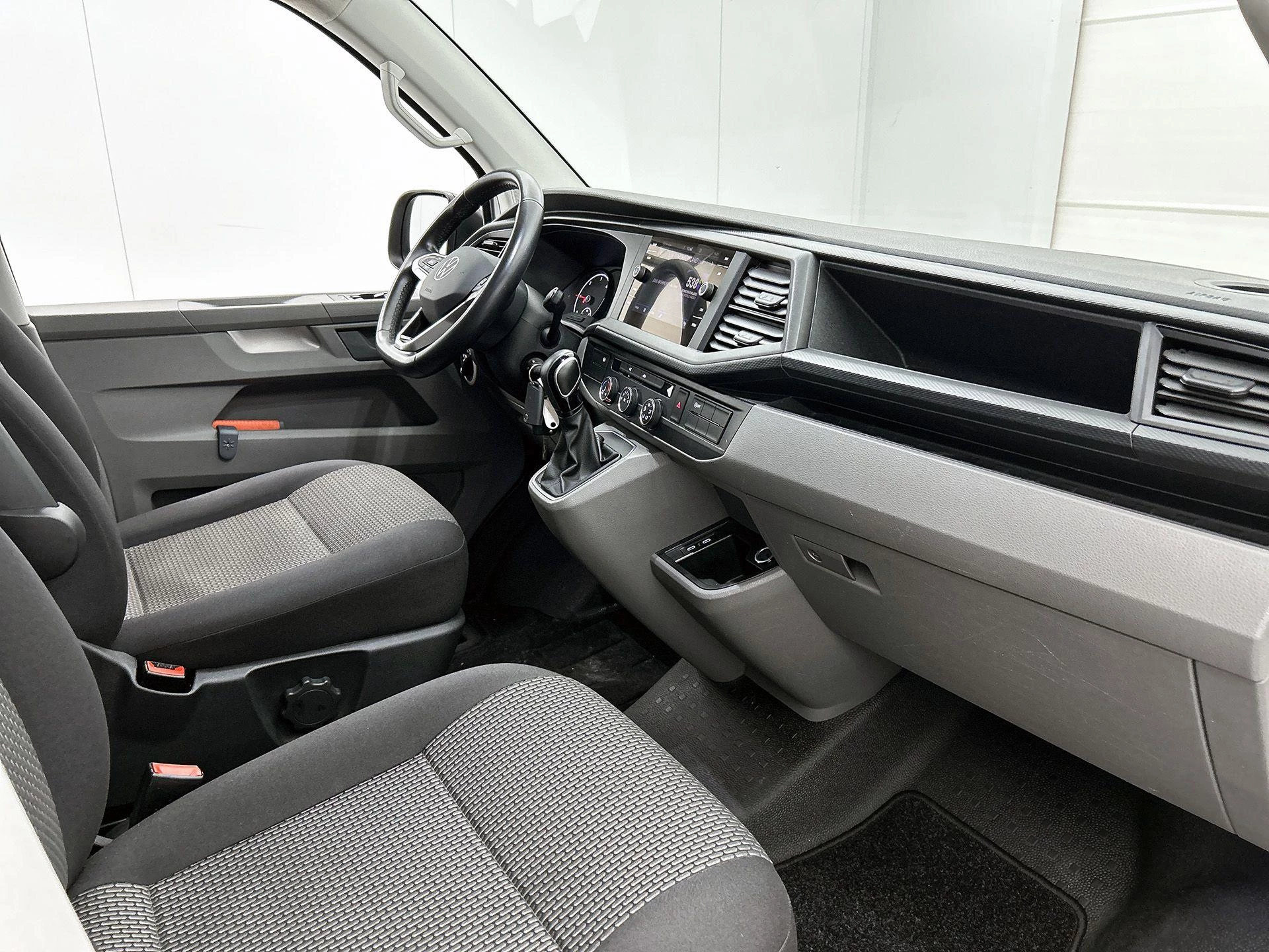 Volkswagen Transporter 2.0 TDI L1H1 Comfortline 150PK