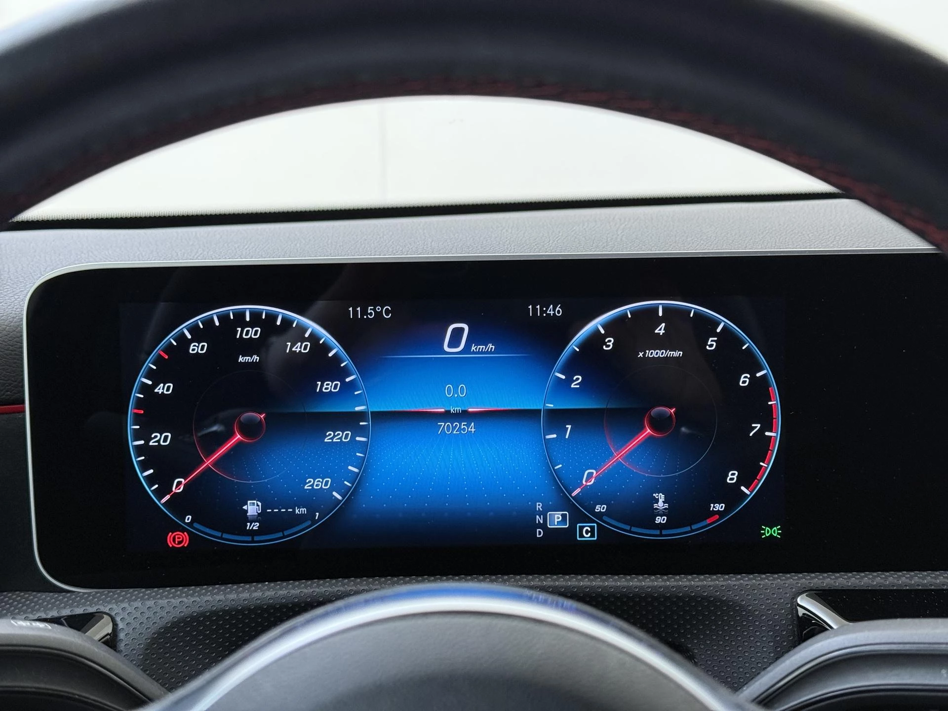 Mercedes-Benz-A-Klasse-image-14