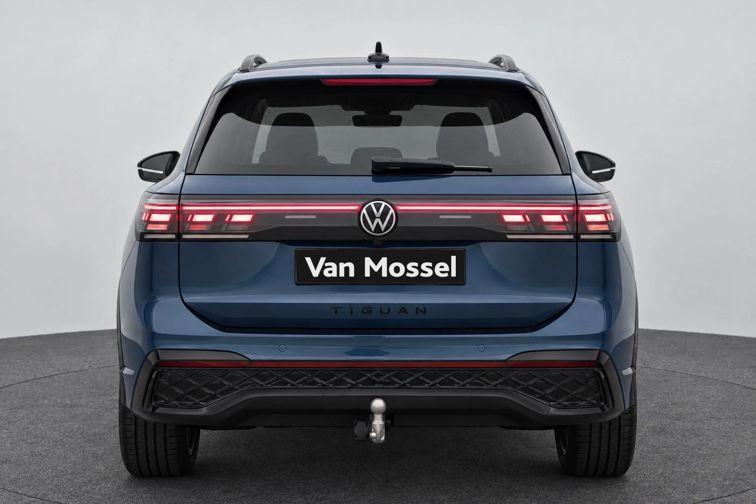 Volkswagen-Tiguan-image-7