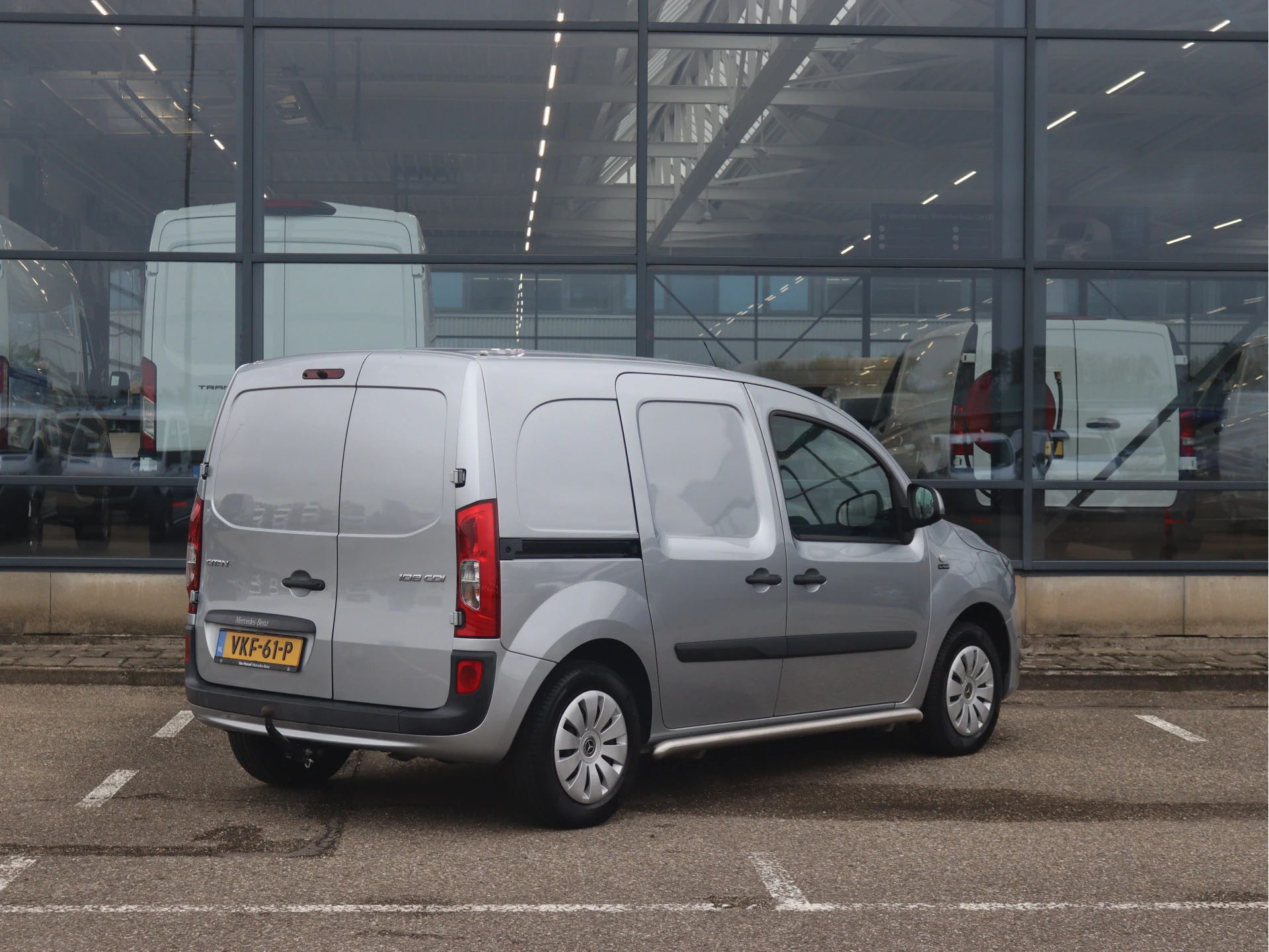 Mercedes-Benz-Citan-image-1