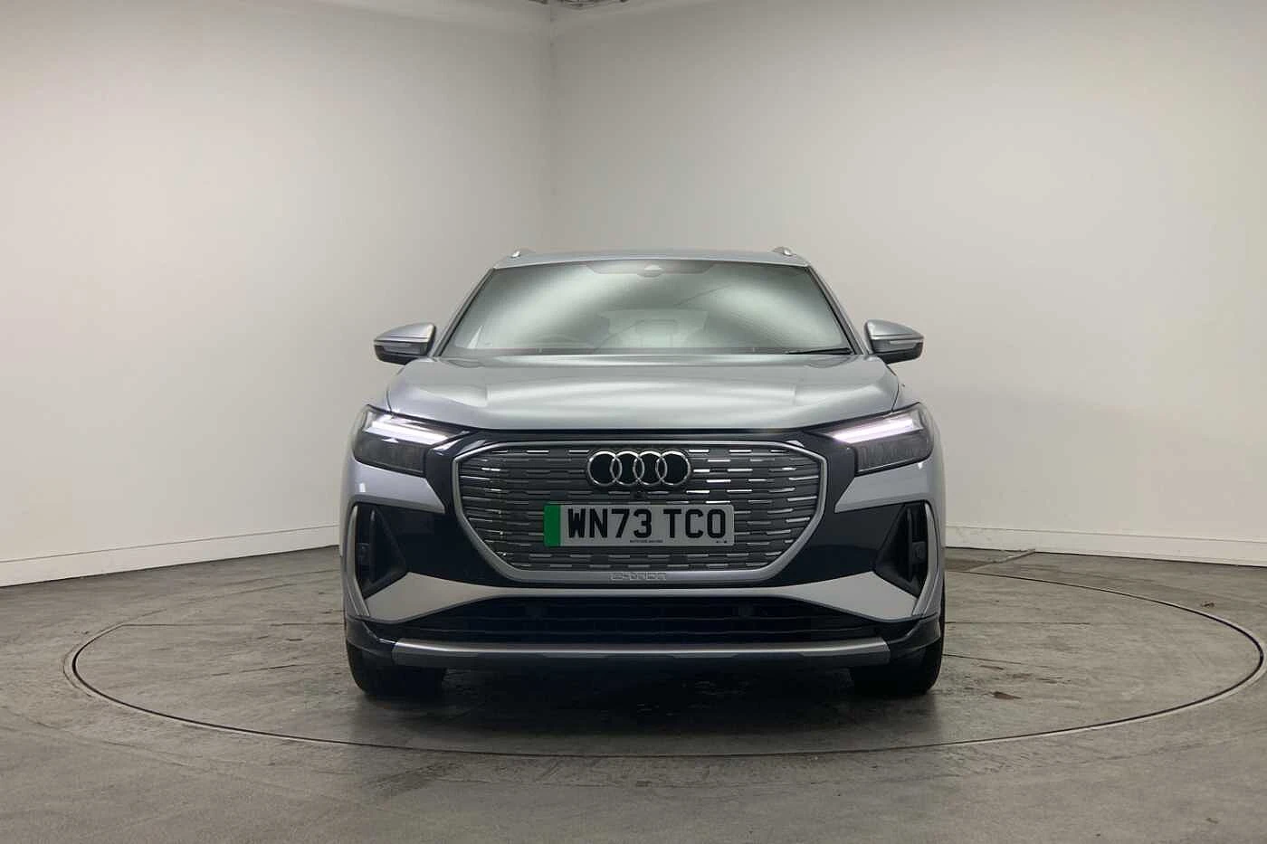 Audi-Q4 e-tron-image-6