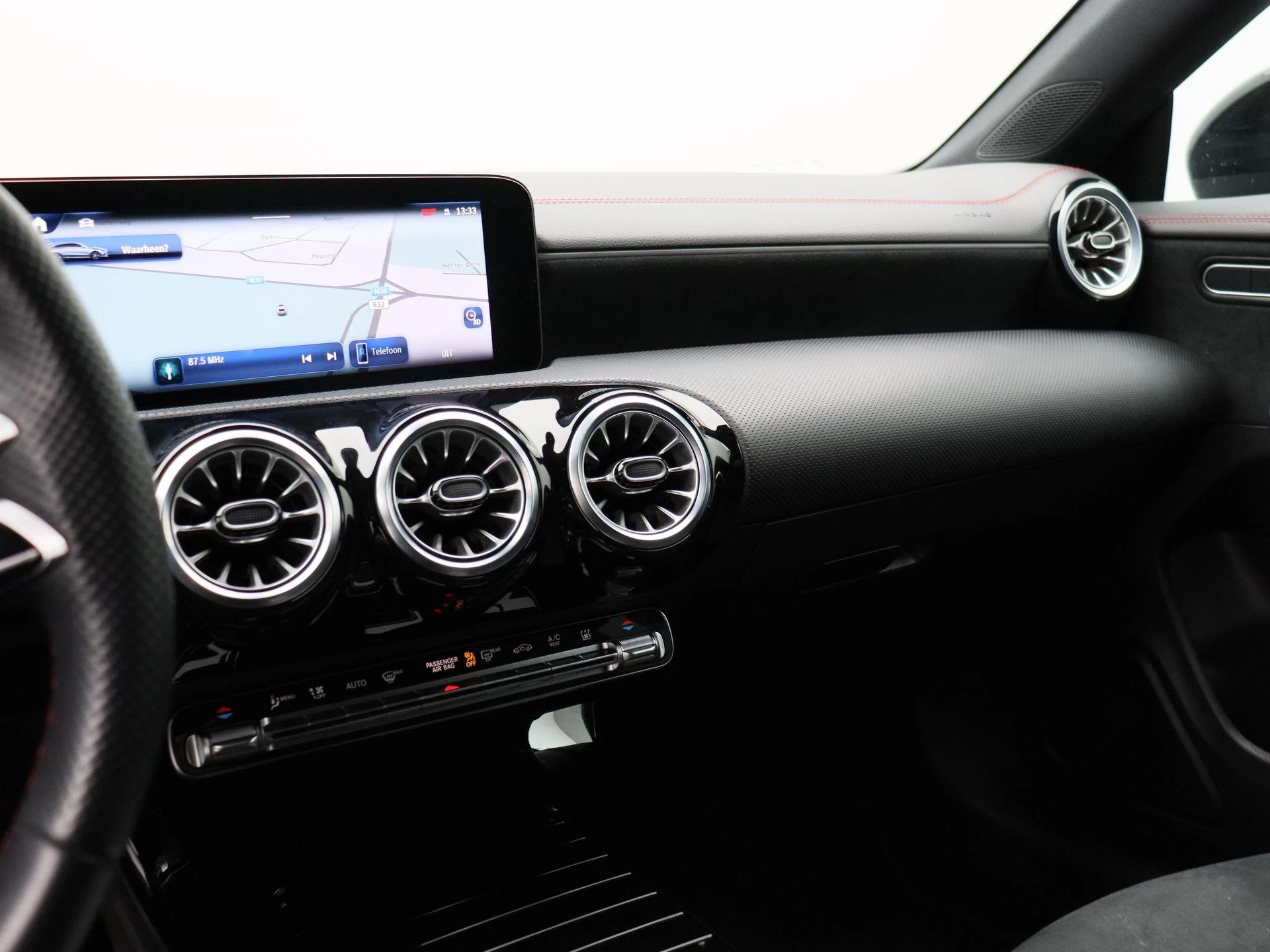 Mercedes-Benz CLA 250 e Star Edition Shooting Brake + AMG LINE + NIGHTPAKKET + CARPLAY +