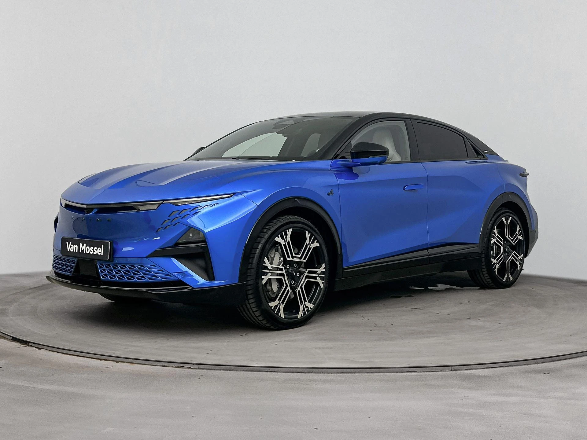 Alpine-A390-image-0