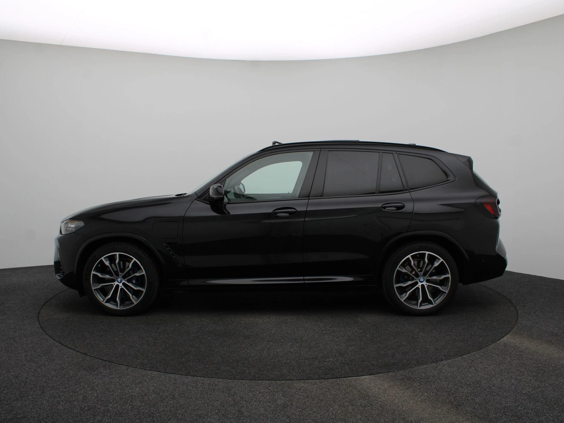 BMW-X3-image-5