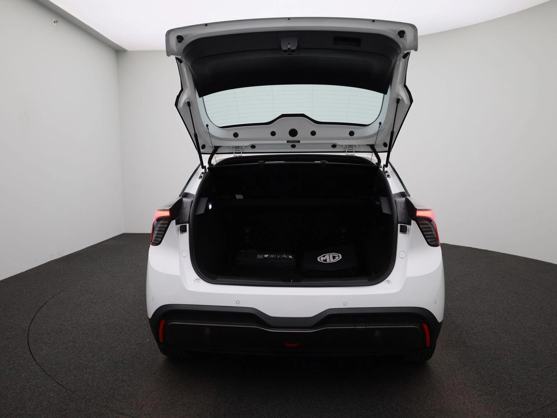 MG-MG4 EV-image-10