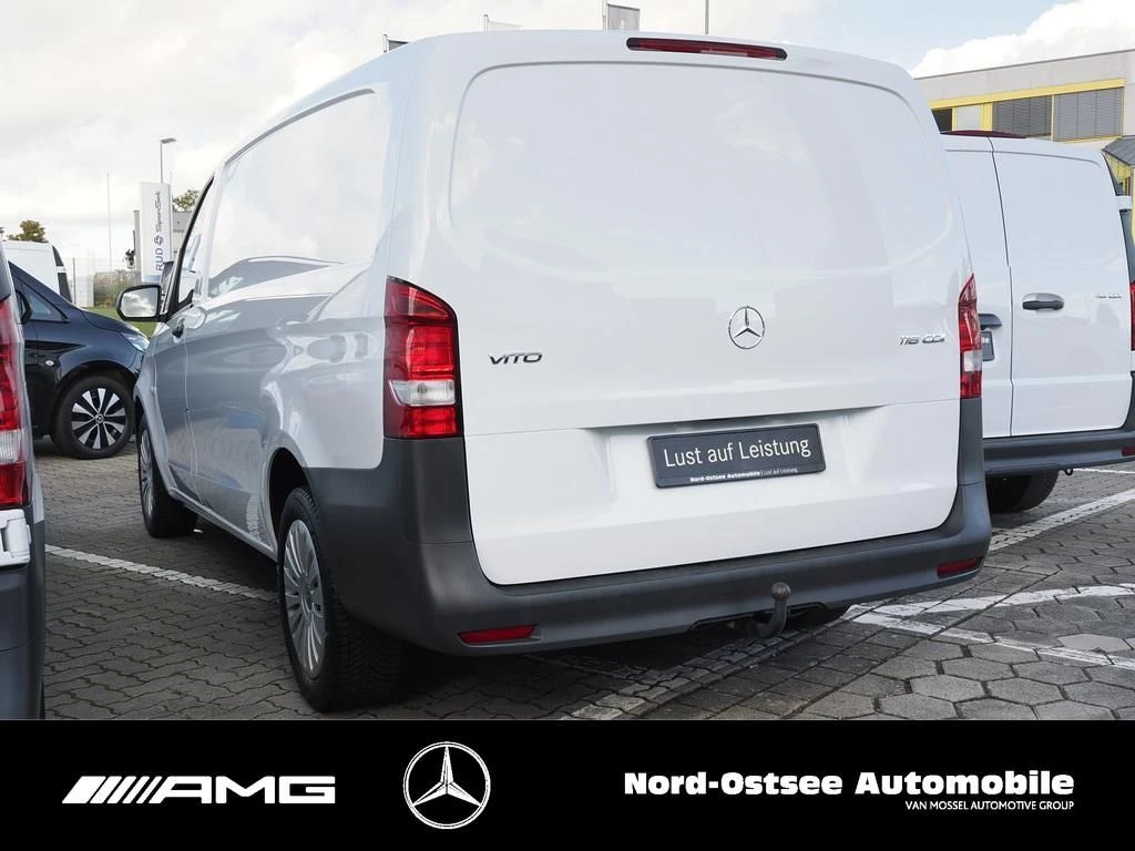 Mercedes-Benz-Vito-image-3