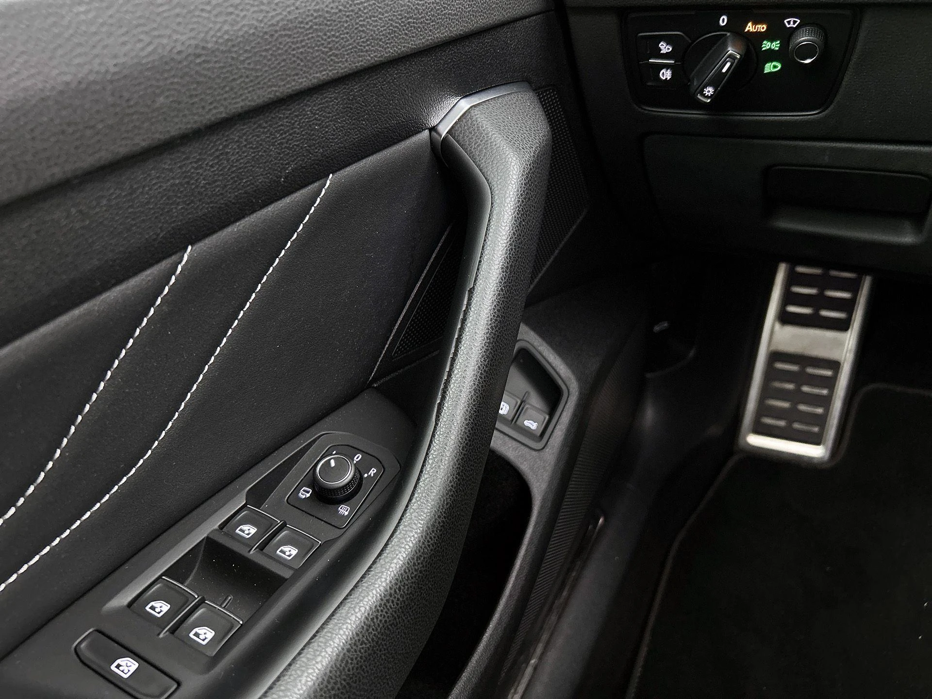 Volkswagen-Arteon-image-46