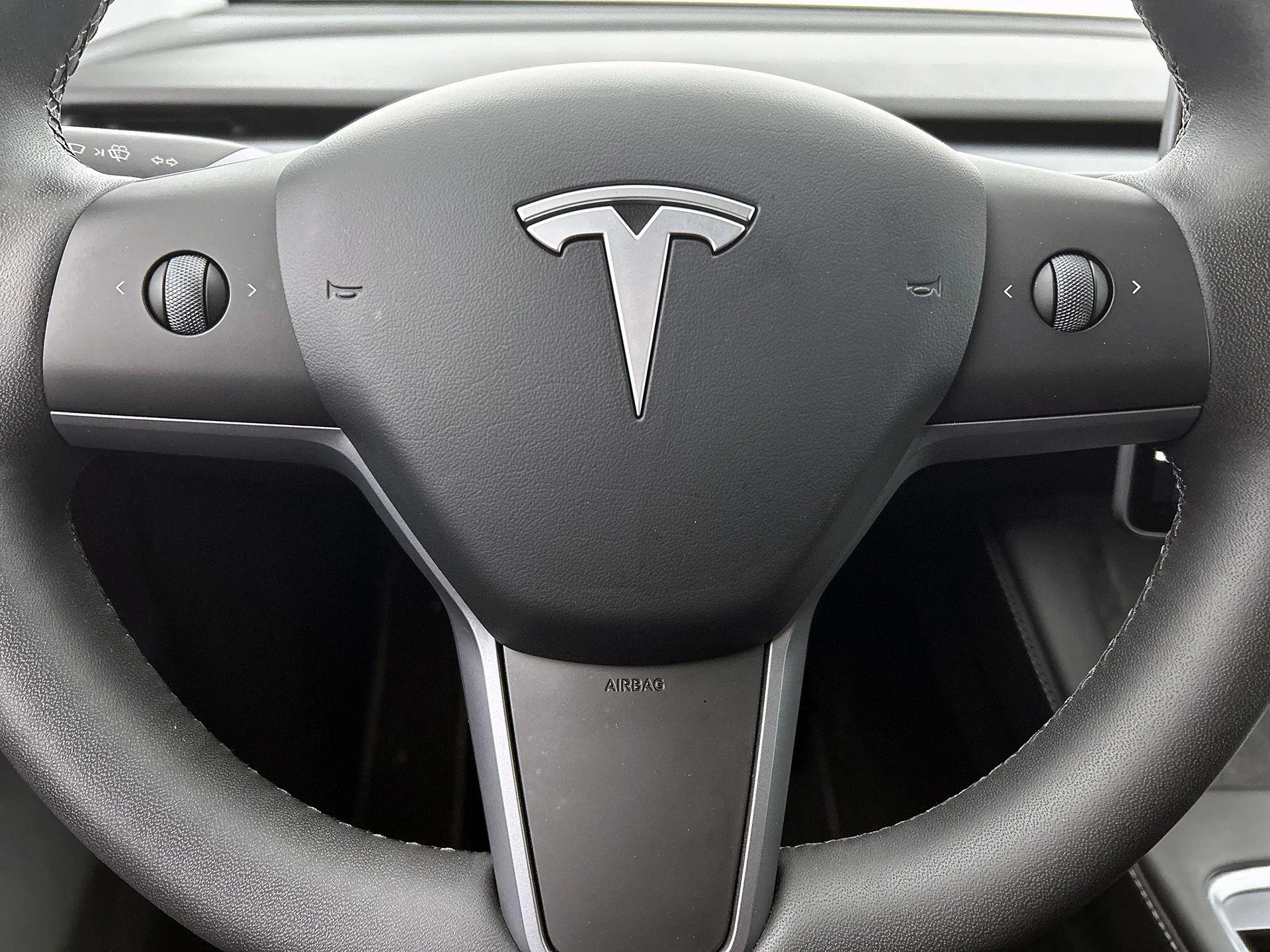 Tesla-Model Y-image-34