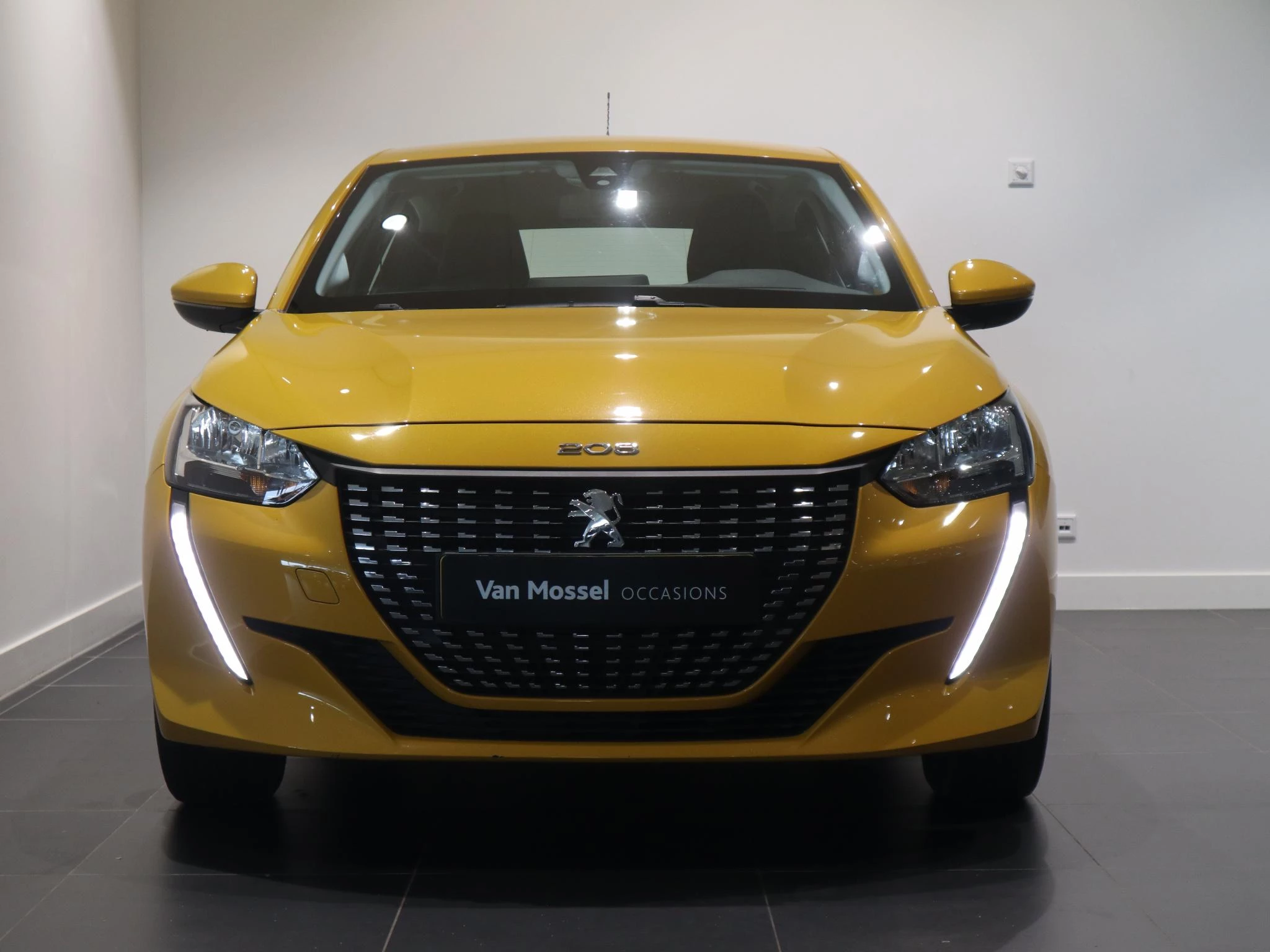Peugeot-208-image-2