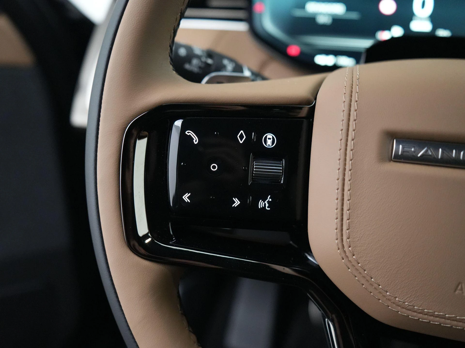 Land Rover-Range Rover Sport-image-14