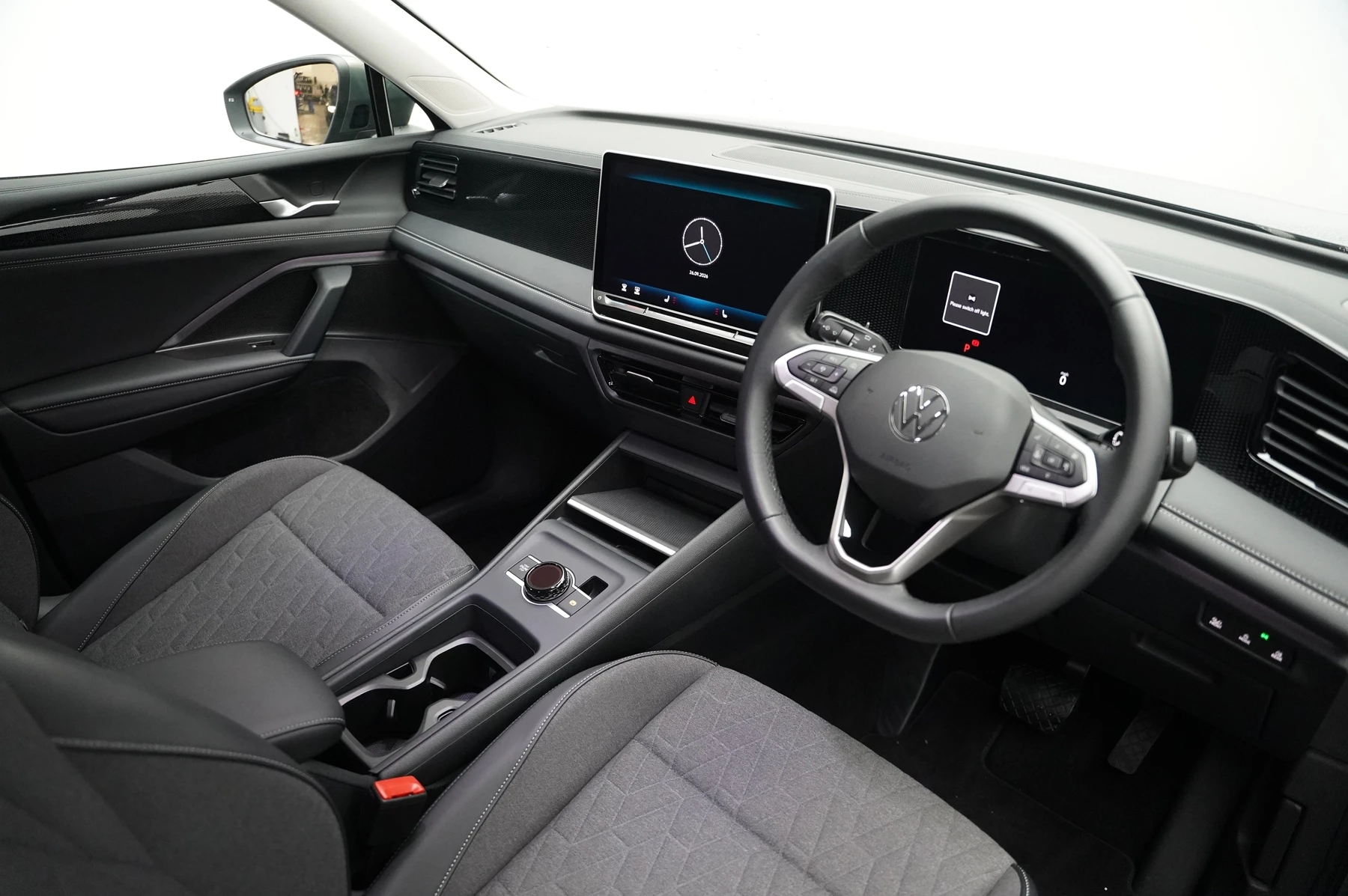 Volkswagen-Tiguan-image-5
