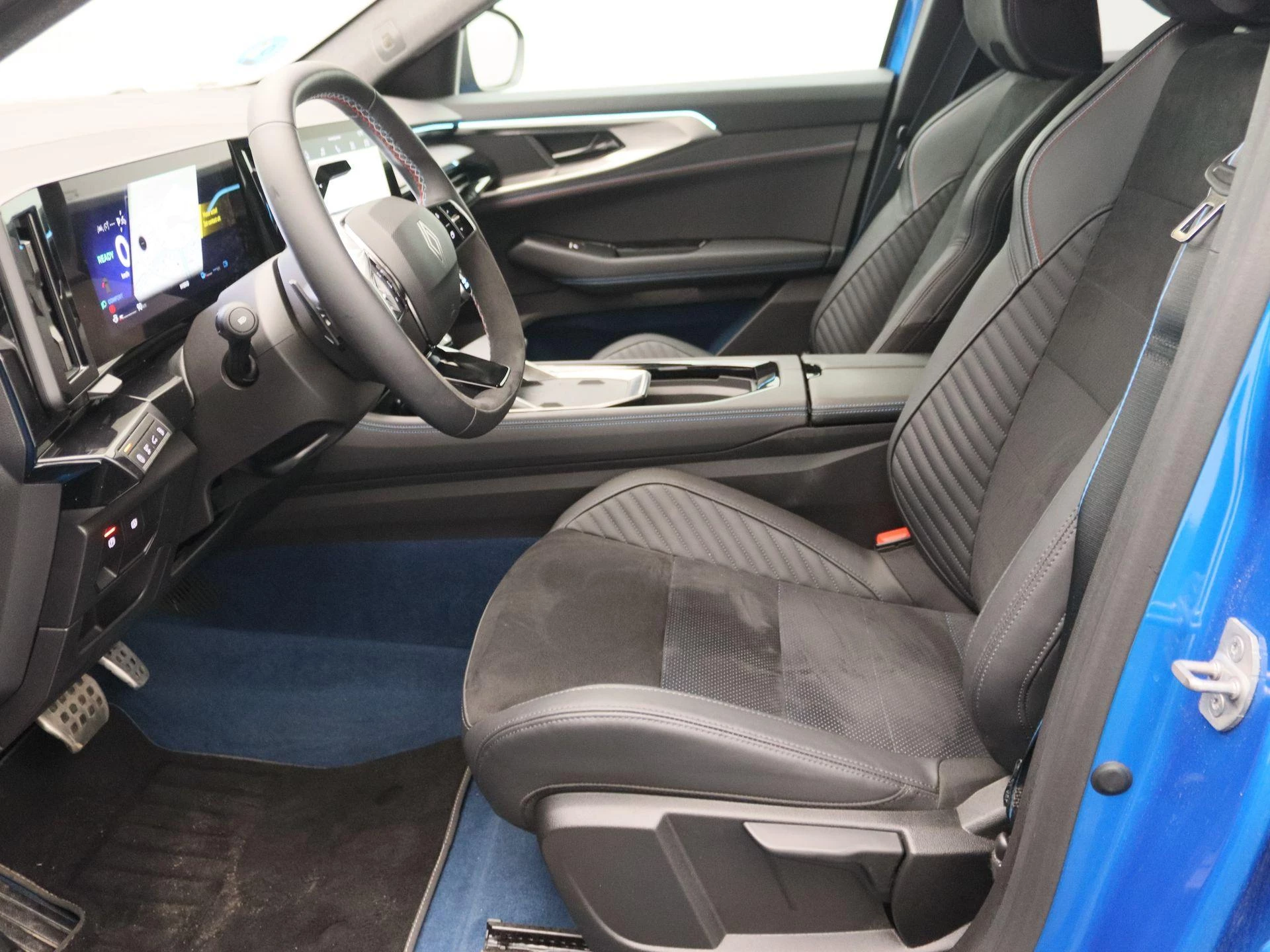 Renault-Rafale-image-10