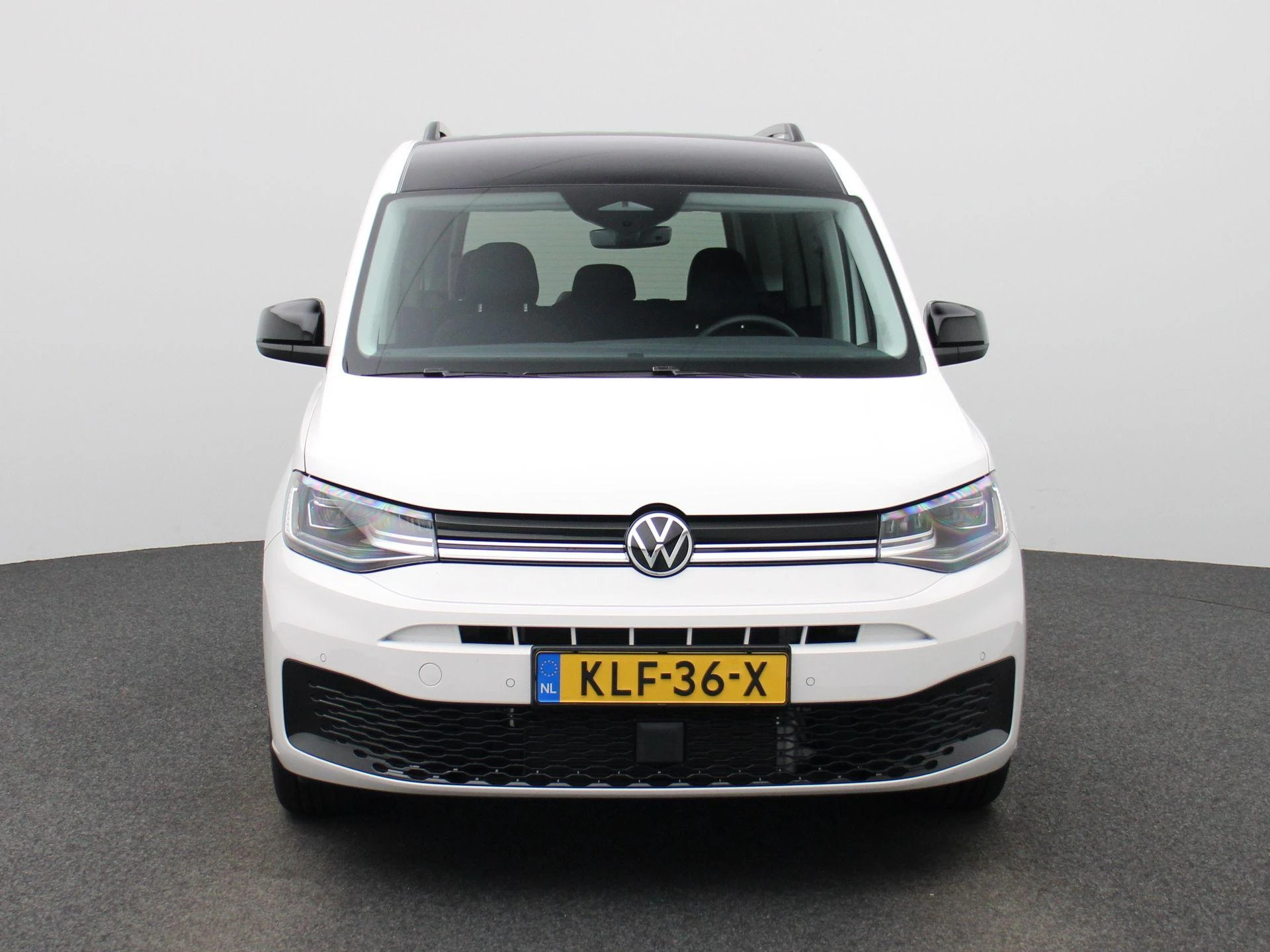 Volkswagen-Caddy-image-2
