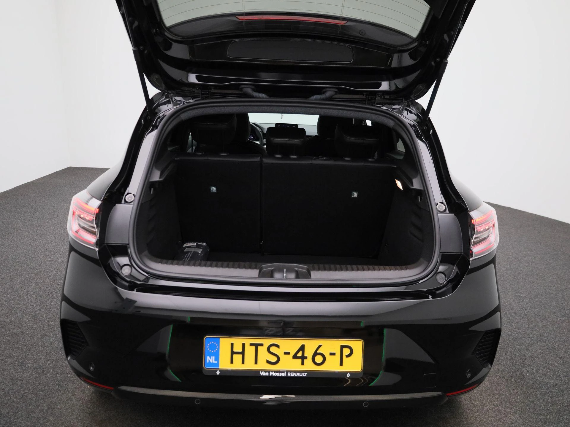 Renault-Clio-image-12