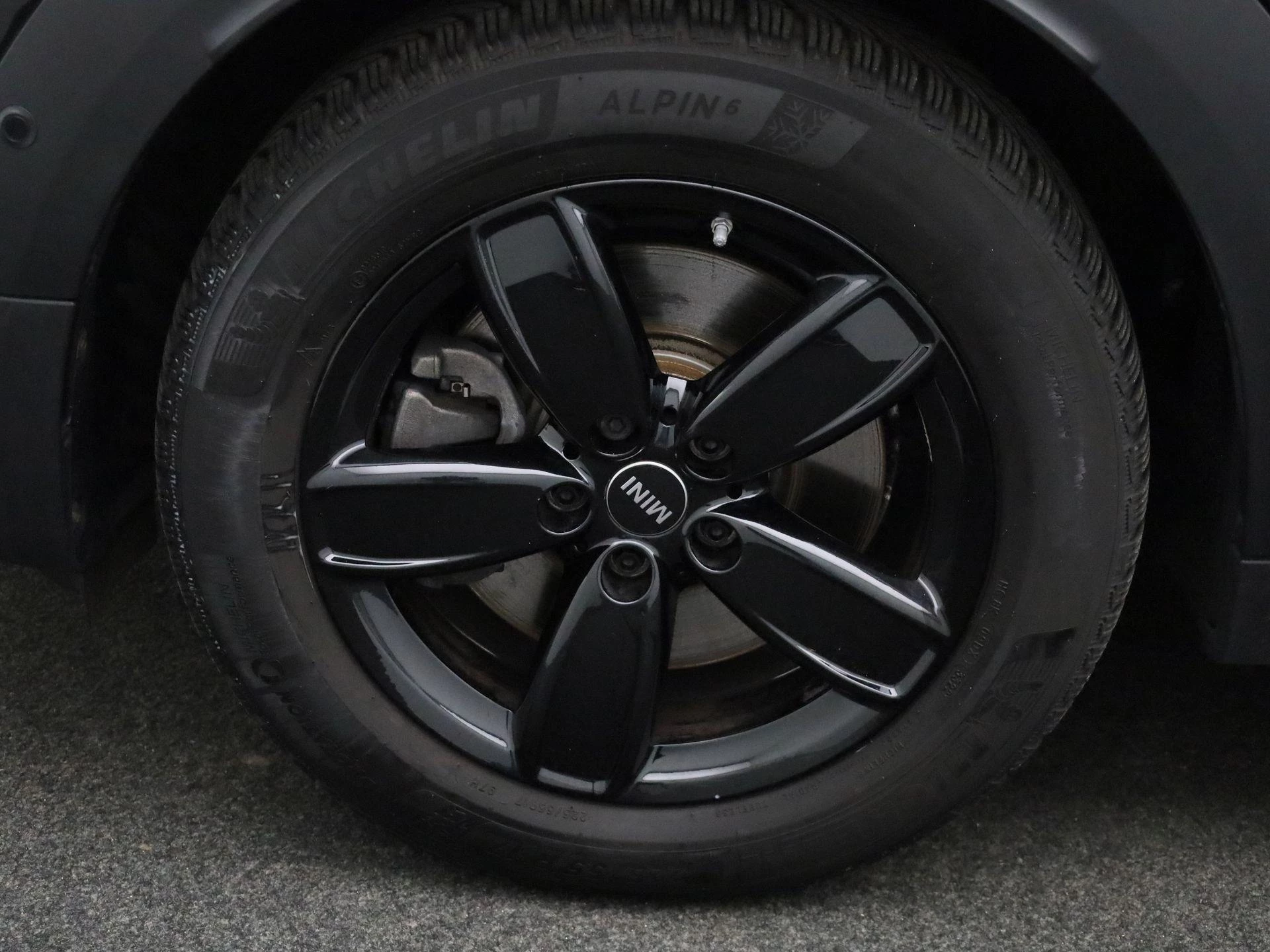 MINI-Countryman-image-12