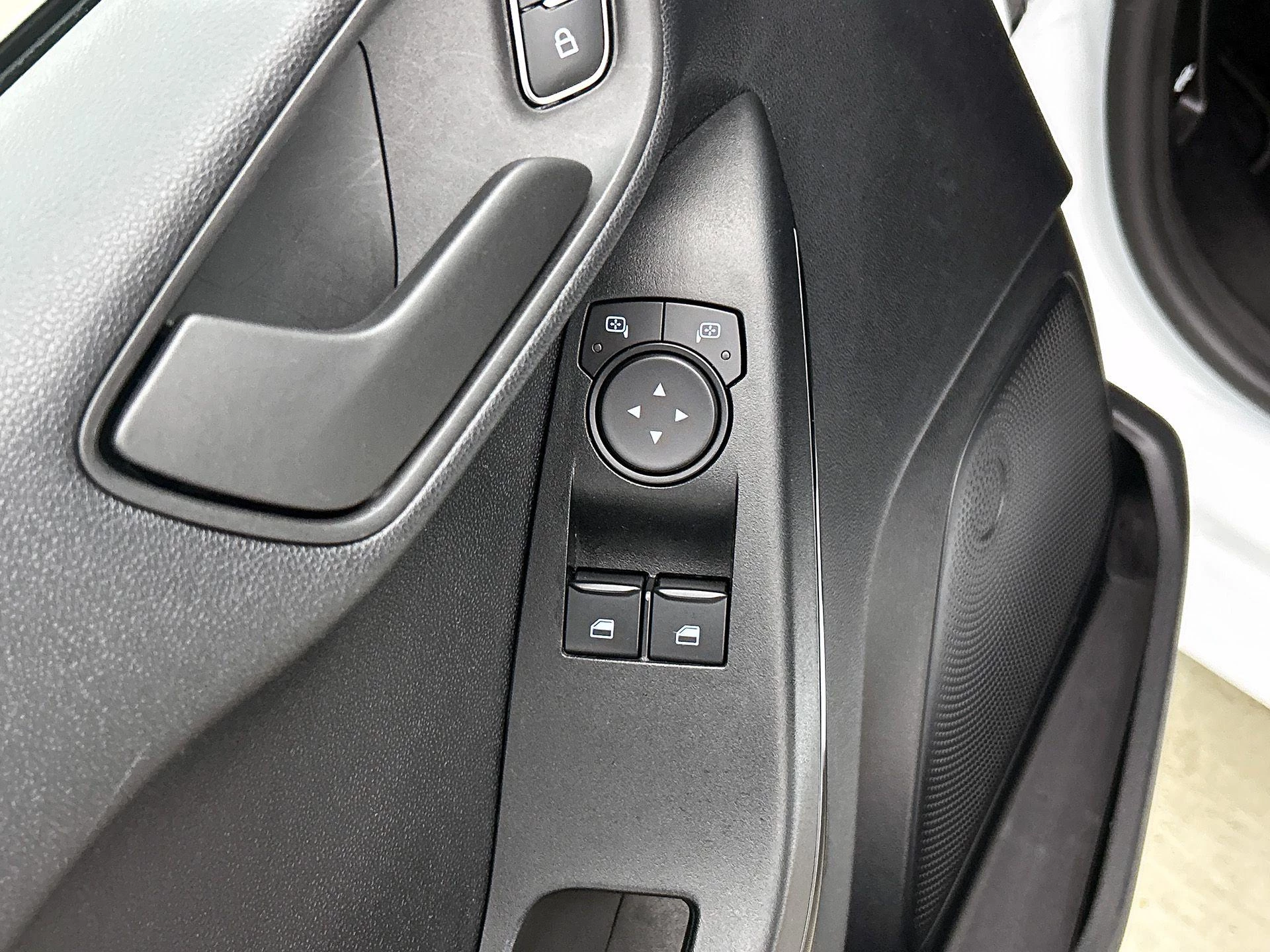 Ford-Fiesta-image-9