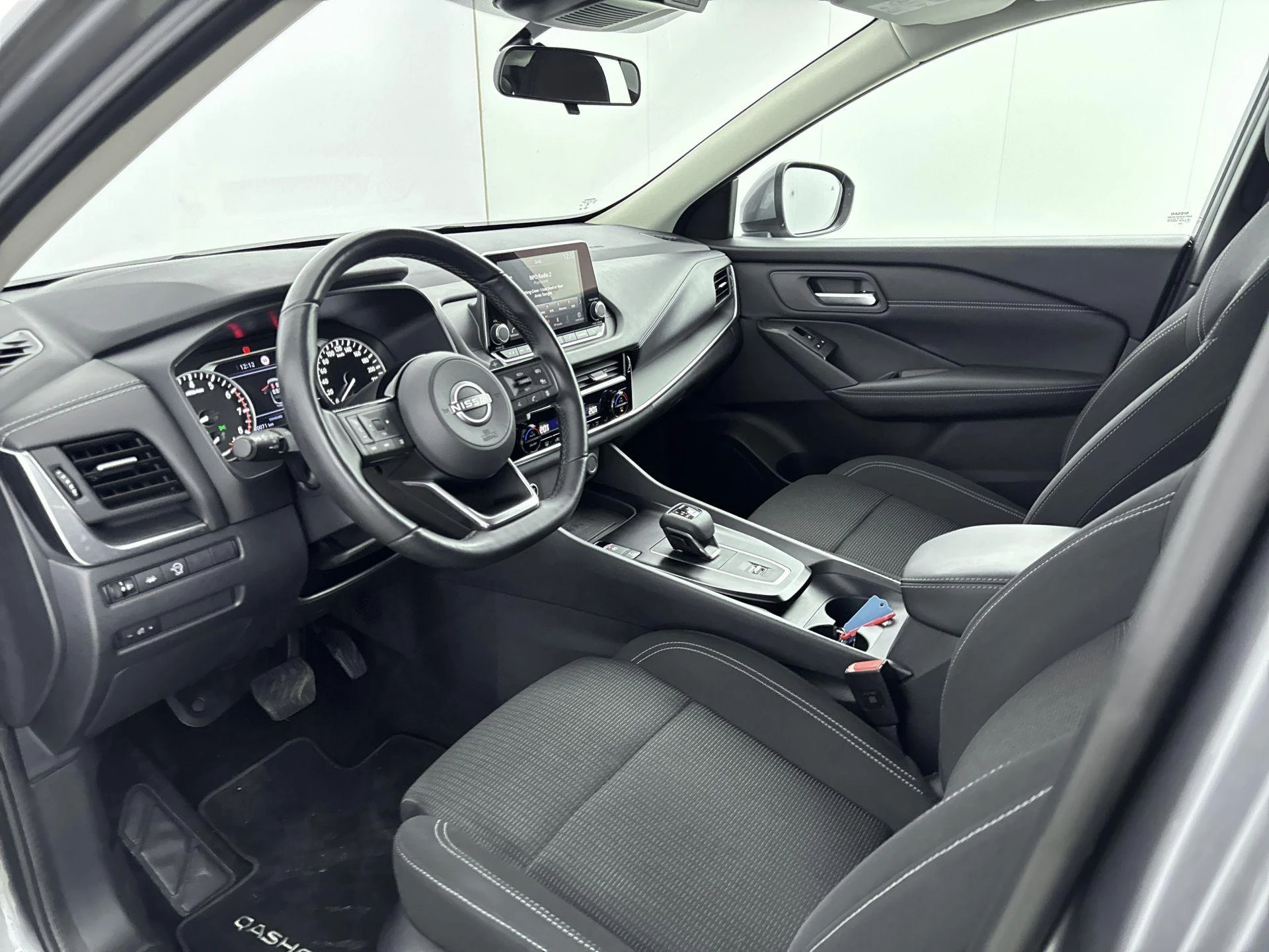 Nissan-QASHQAI-image-14