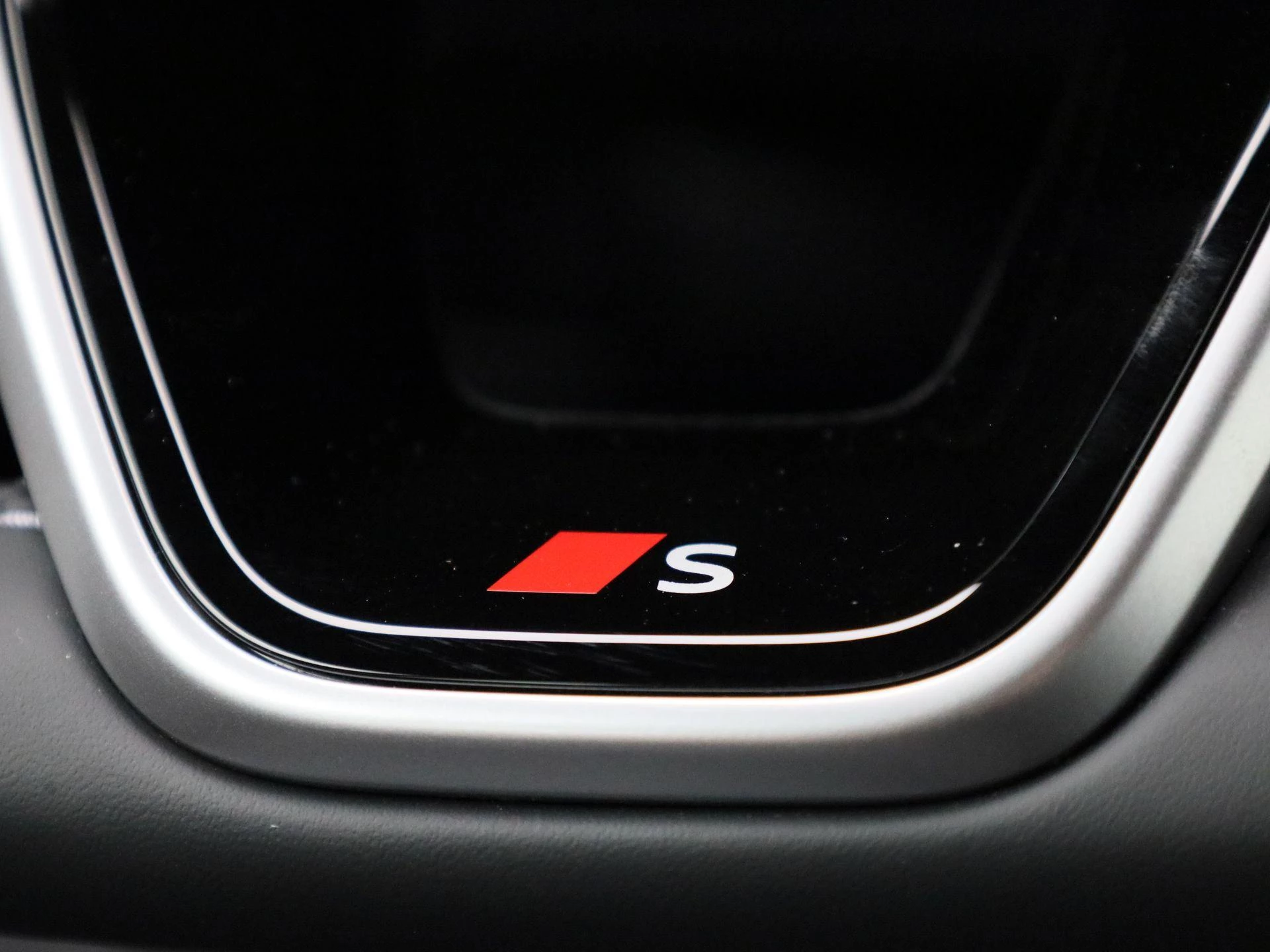 Audi A6 Limousine 2.0 e-hybrid quattro S Edition