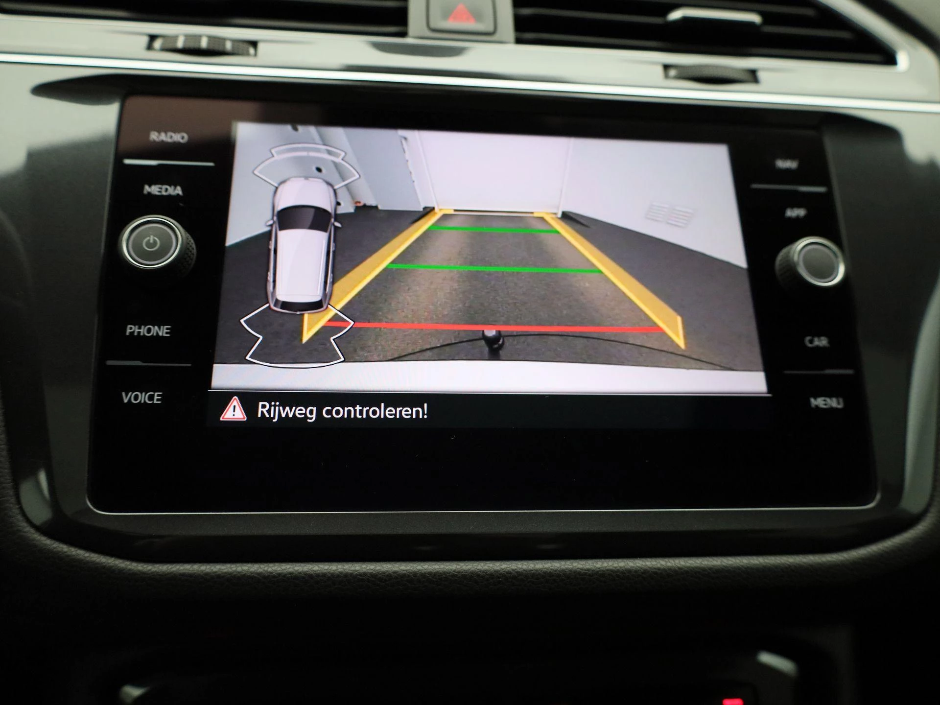 Volkswagen-Tiguan Allspace-image-25