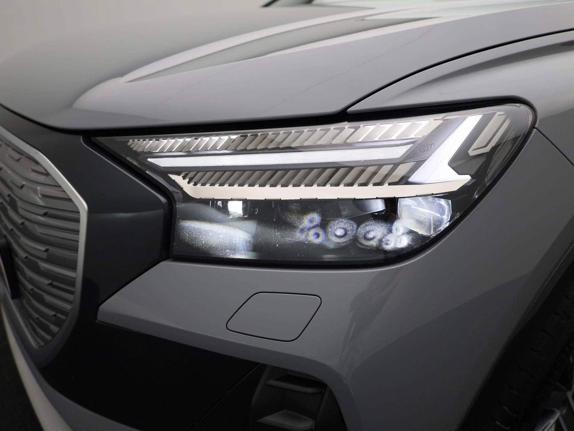 Audi-Q4 e-tron-image-16