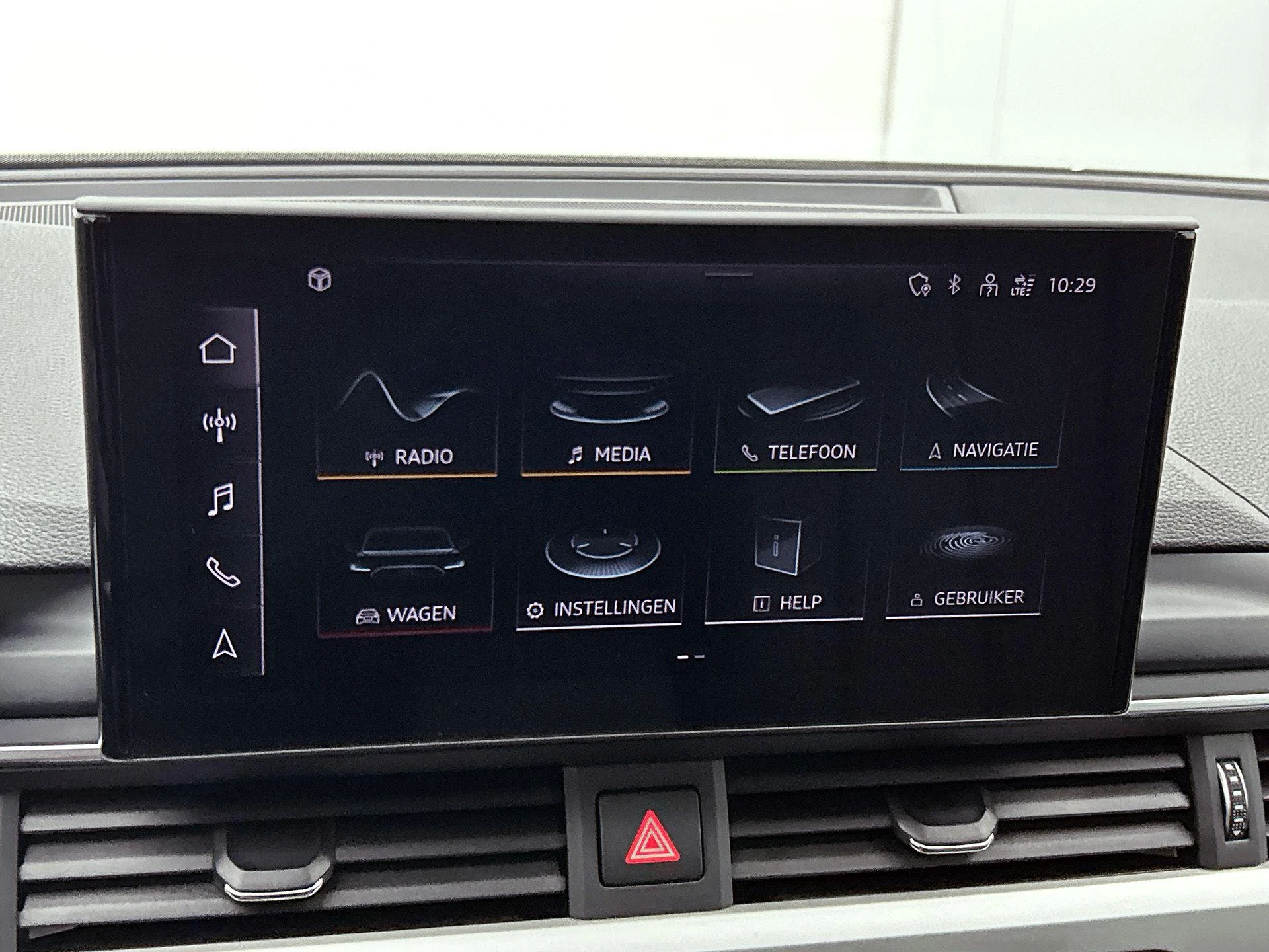 Audi-A4-image-6