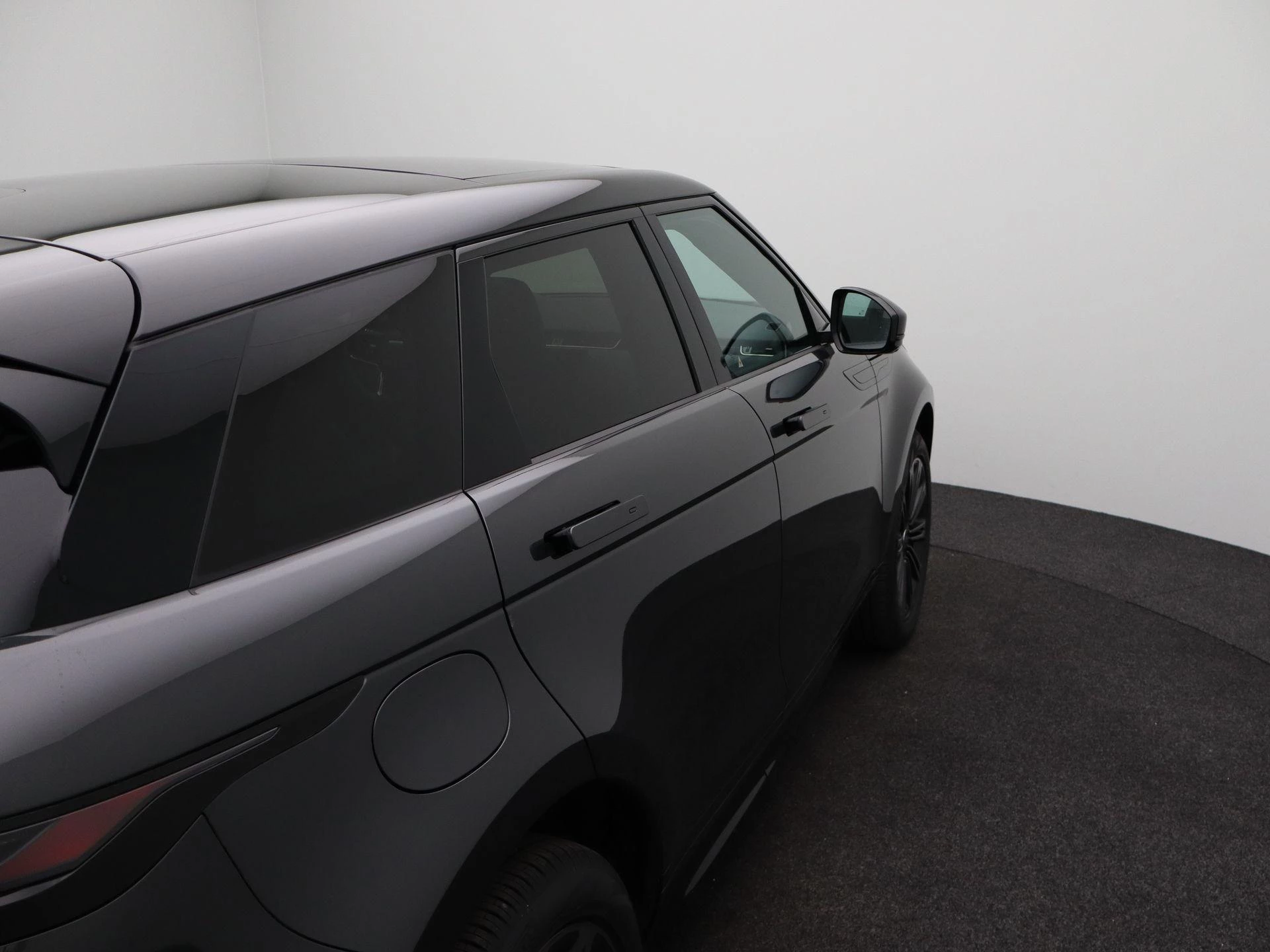 Land Rover-Range Rover Evoque-image-43